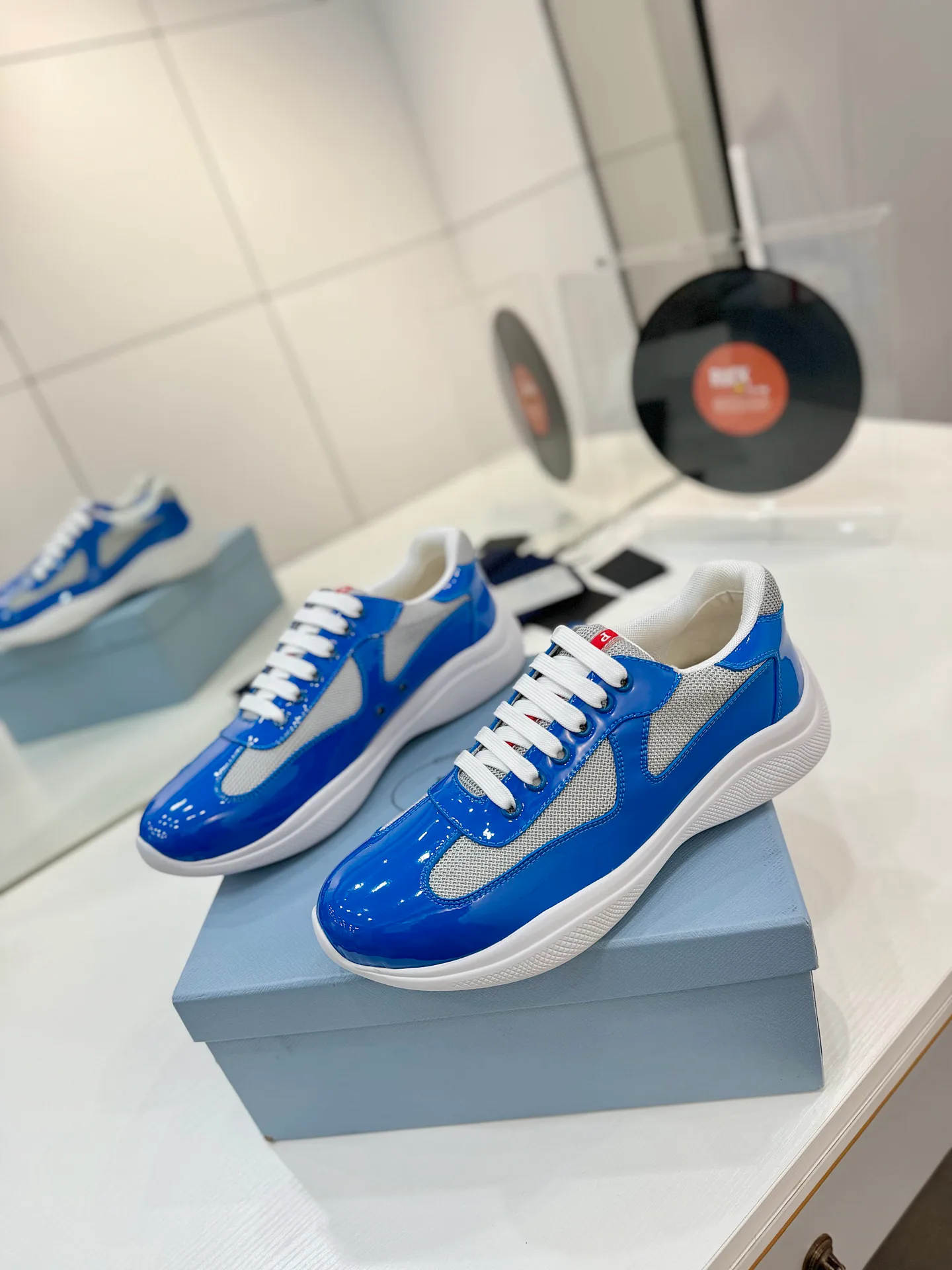 Кроссовки Женские Prada 2019172