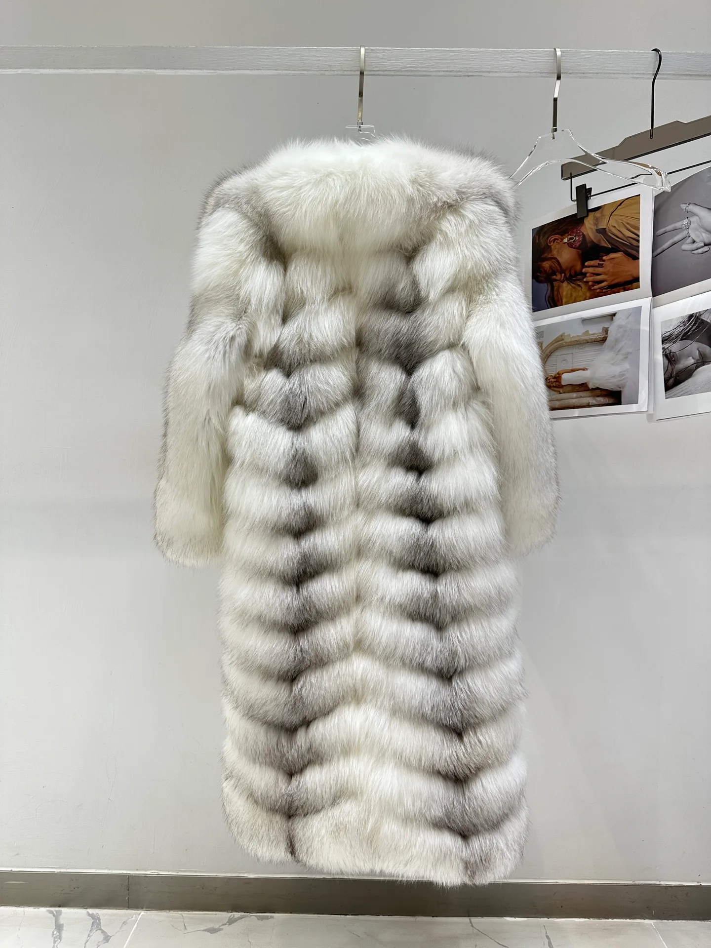 Шубы Женские Saint Laurent 18396078