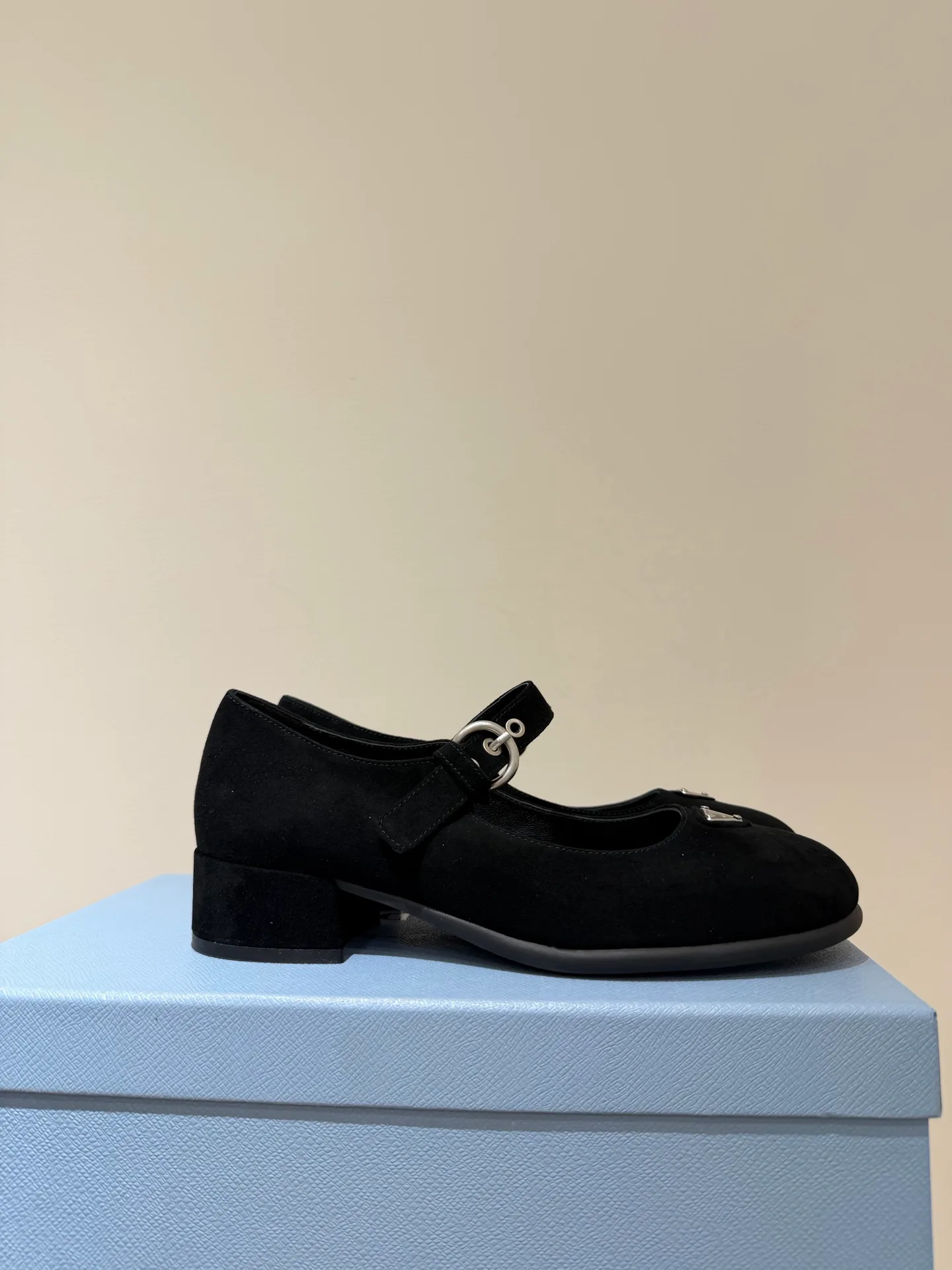 Туфли Женские Prada 18997756