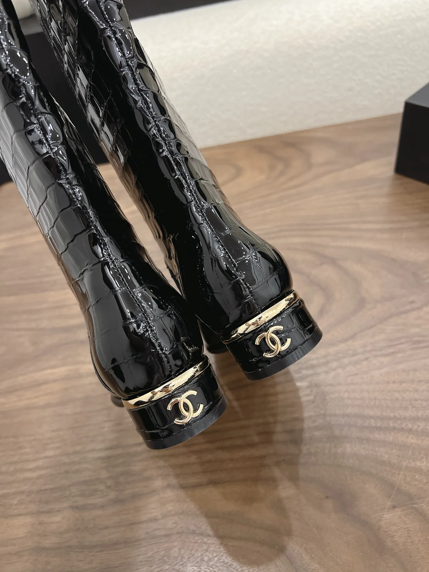 Сапоги Женские Chanel 17302928