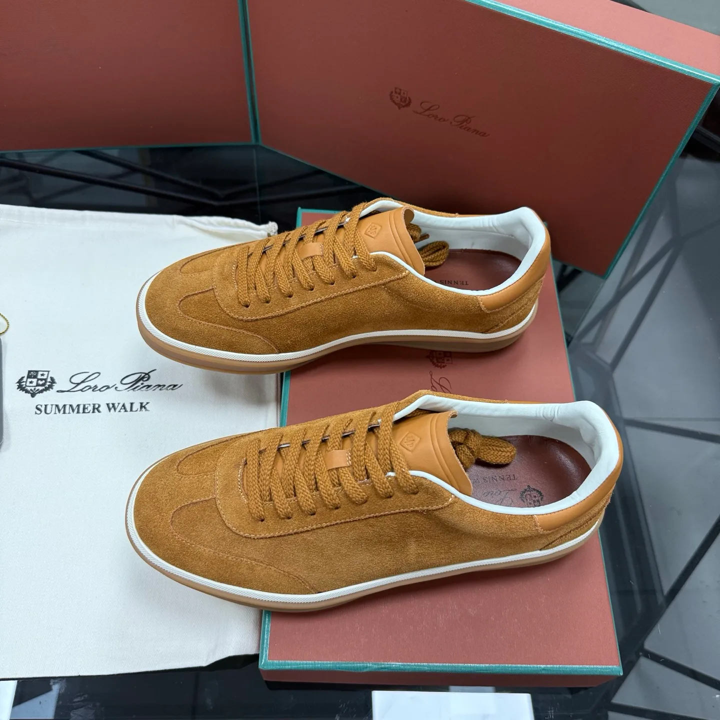 Кроссовки Женские Loro Piana 17955580
