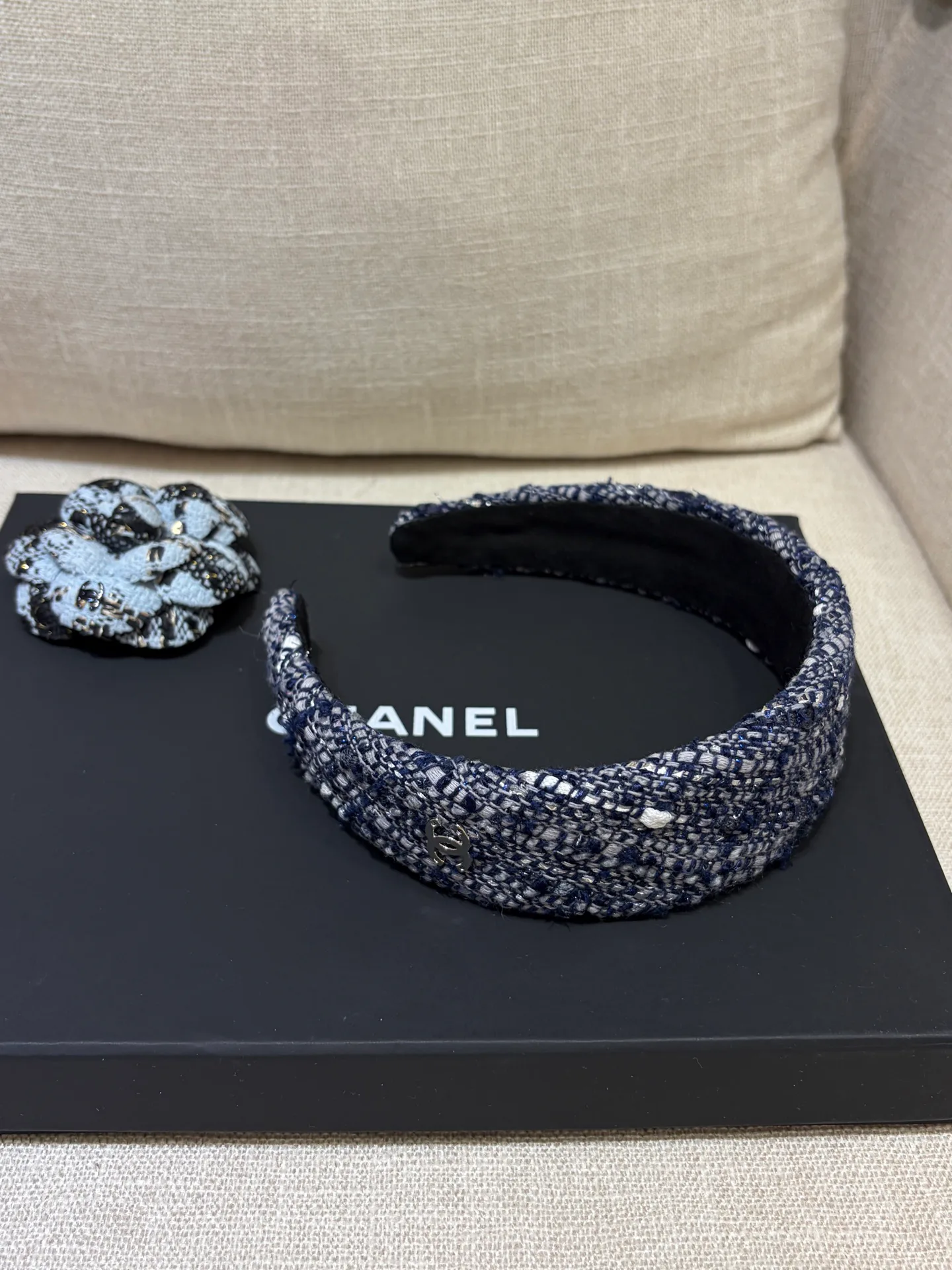 Головные Уборы Chanel 6317459