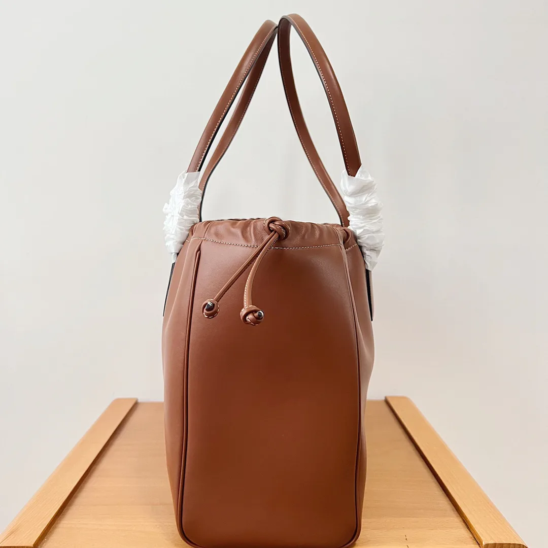 Классические Сумки Женские Celine 11692432