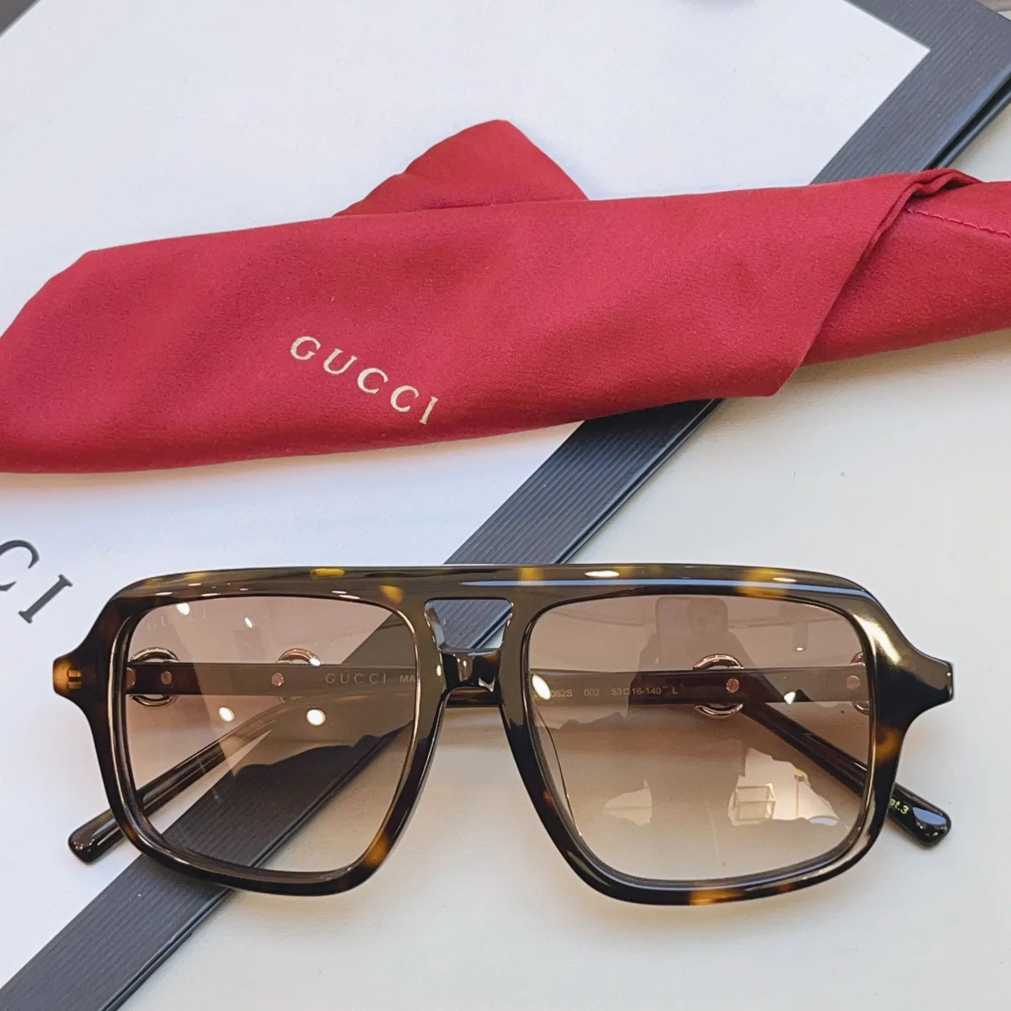 Очки Gucci 11432756