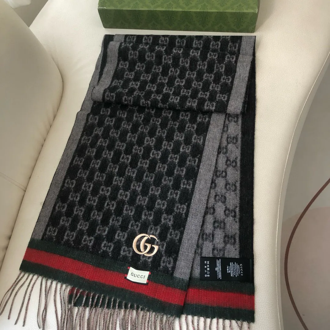Шарфы Gucci 8862