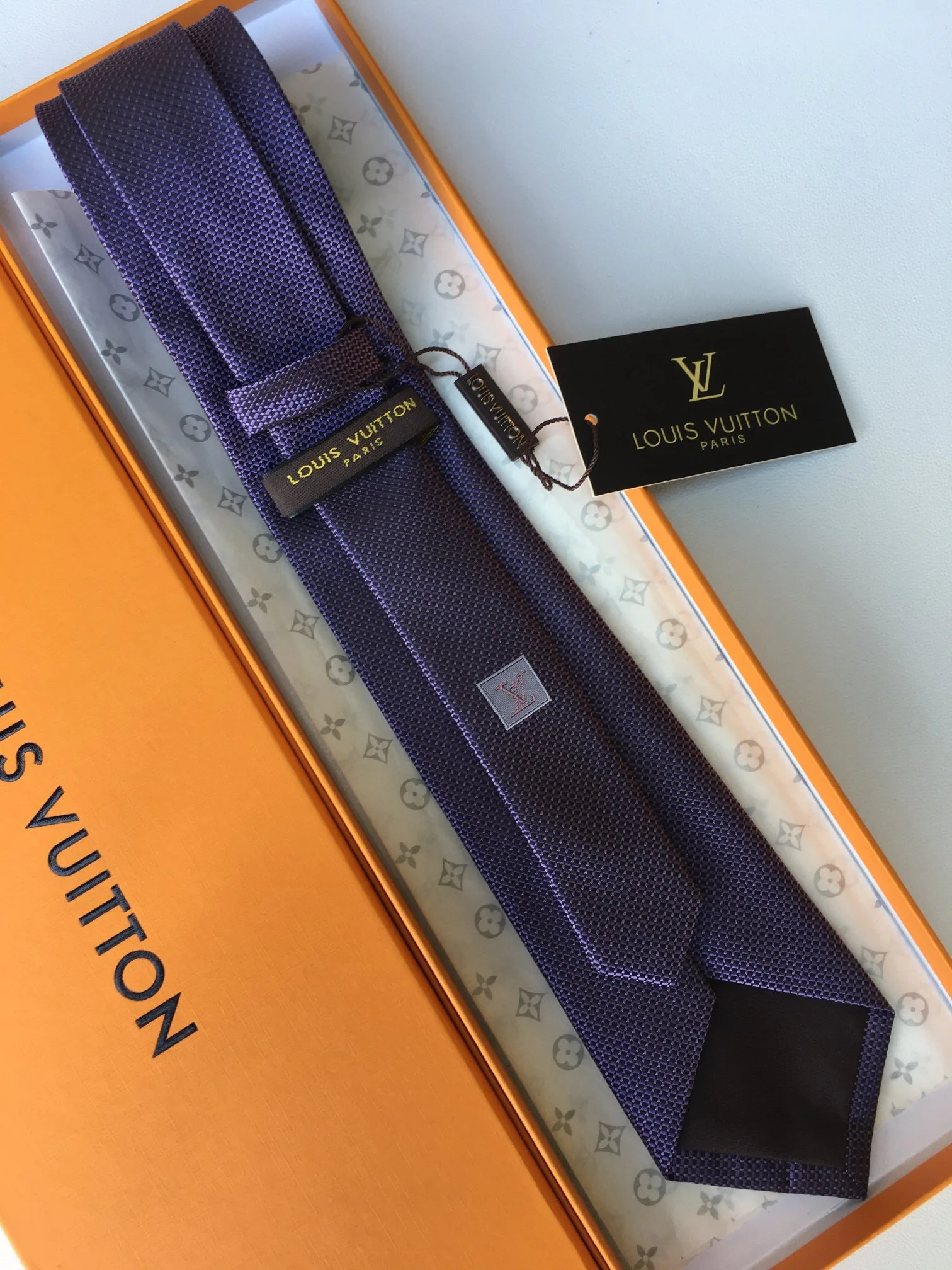 Платки Louis Vuitton 14648083