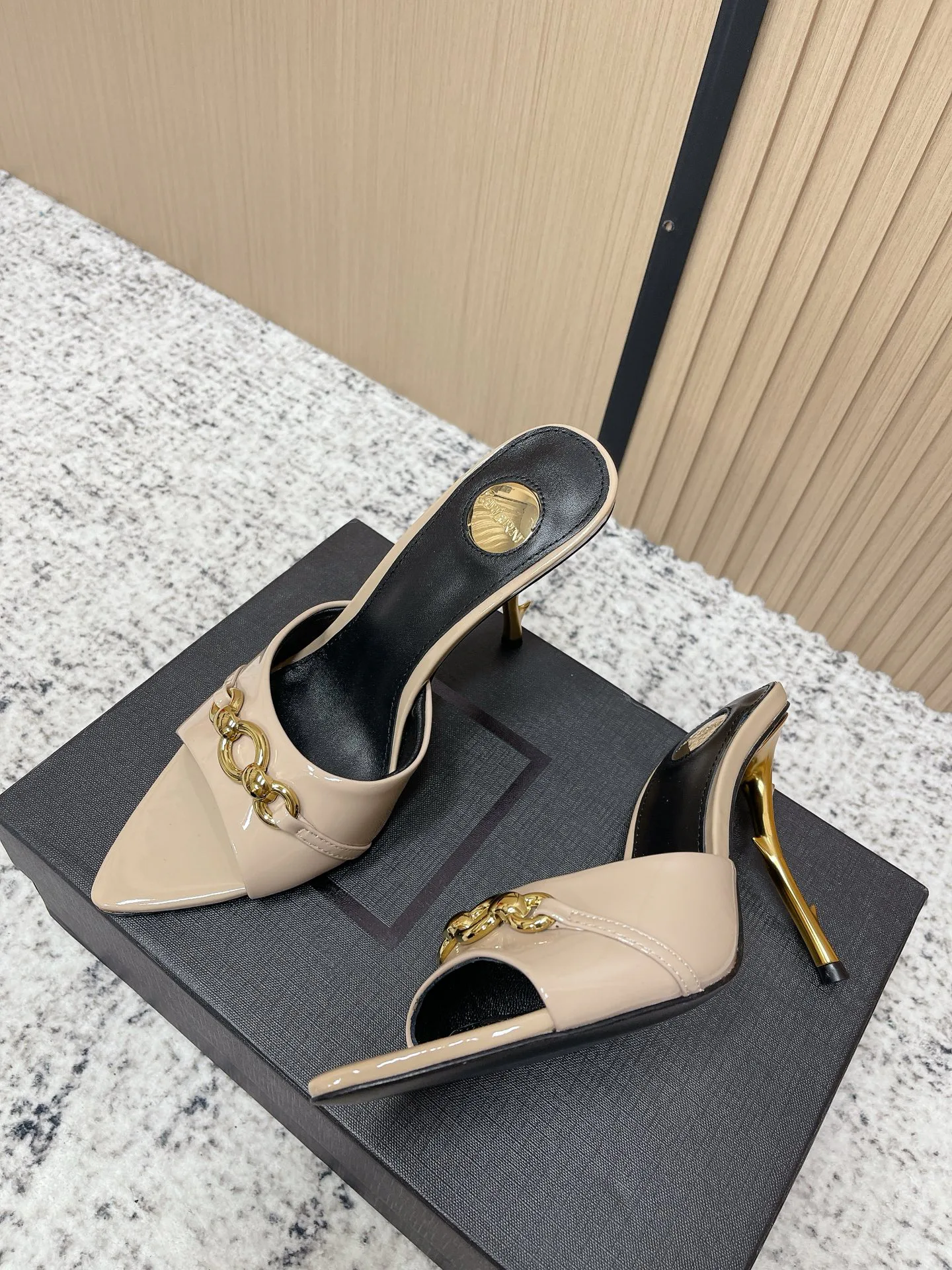 Туфли Женские Saint Laurent 11515360