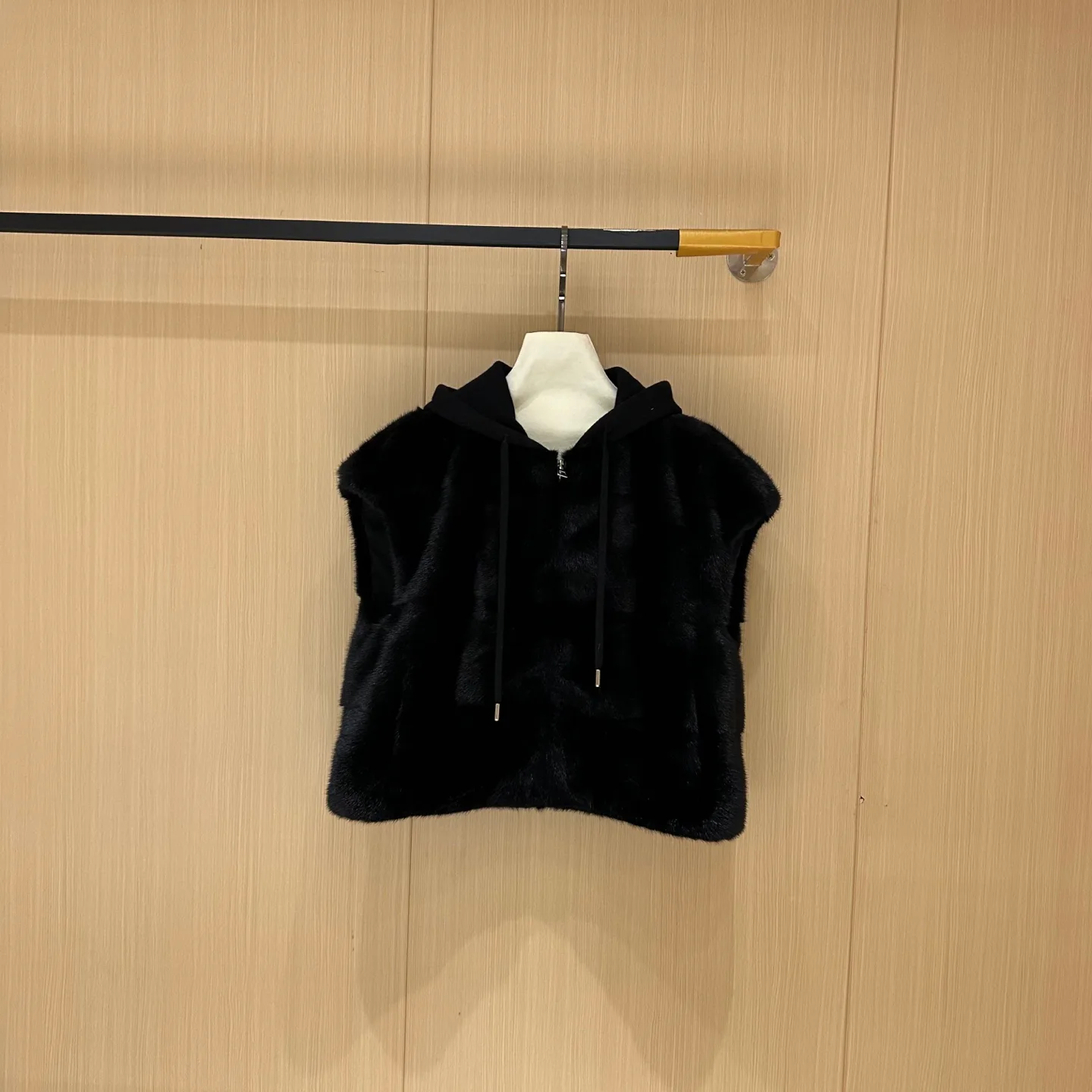 Жилеты Женские Brunello Cucinelli 3424423