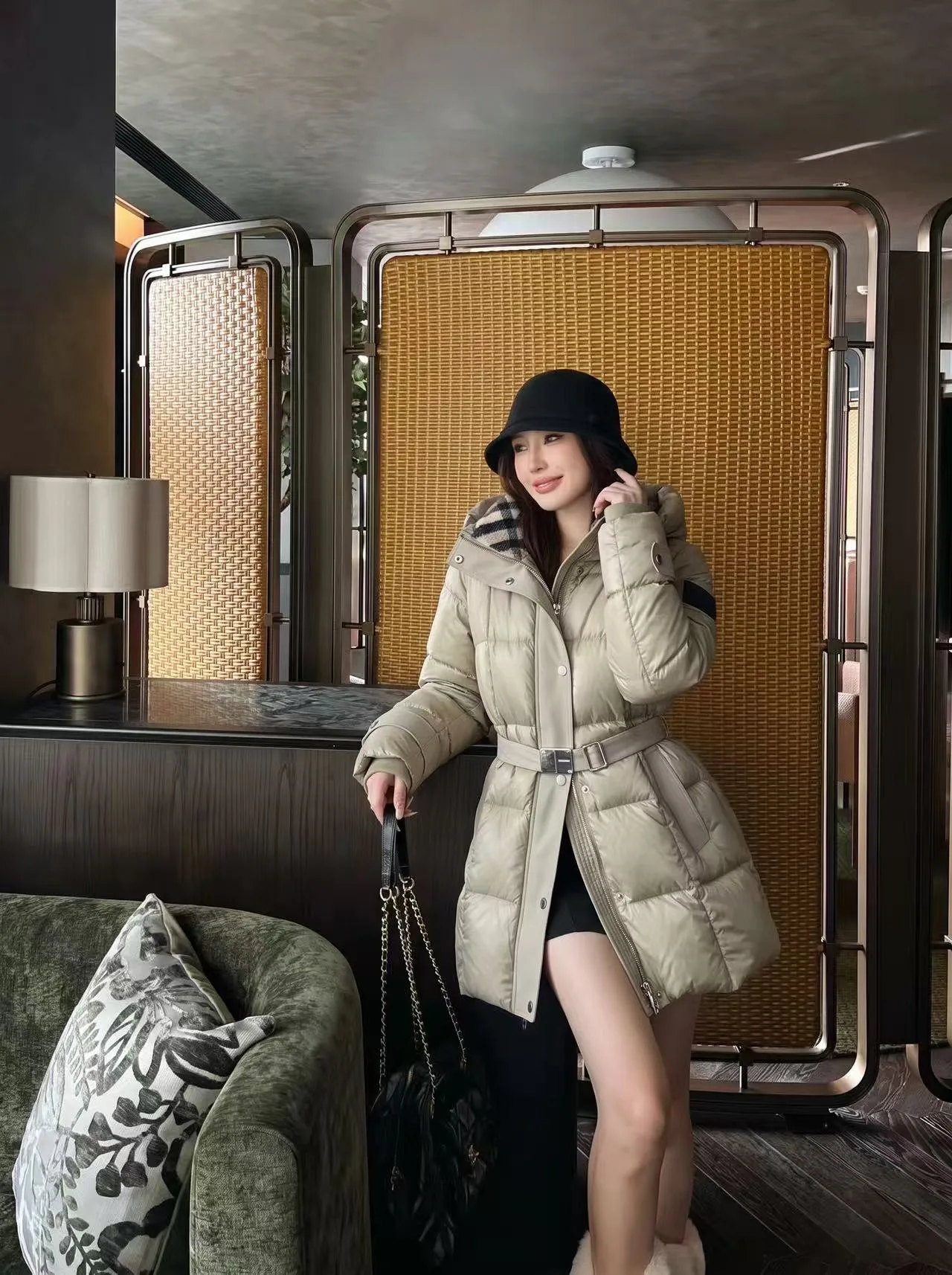Куртки И Пуховики Женские Burberry 18248316