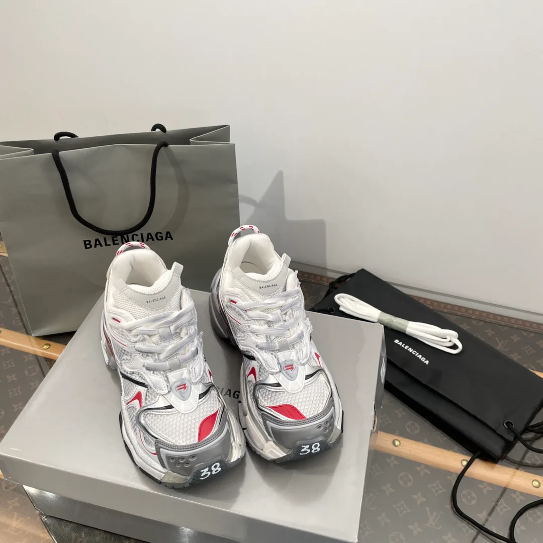 Кроссовки Женские Balenciaga 12656278