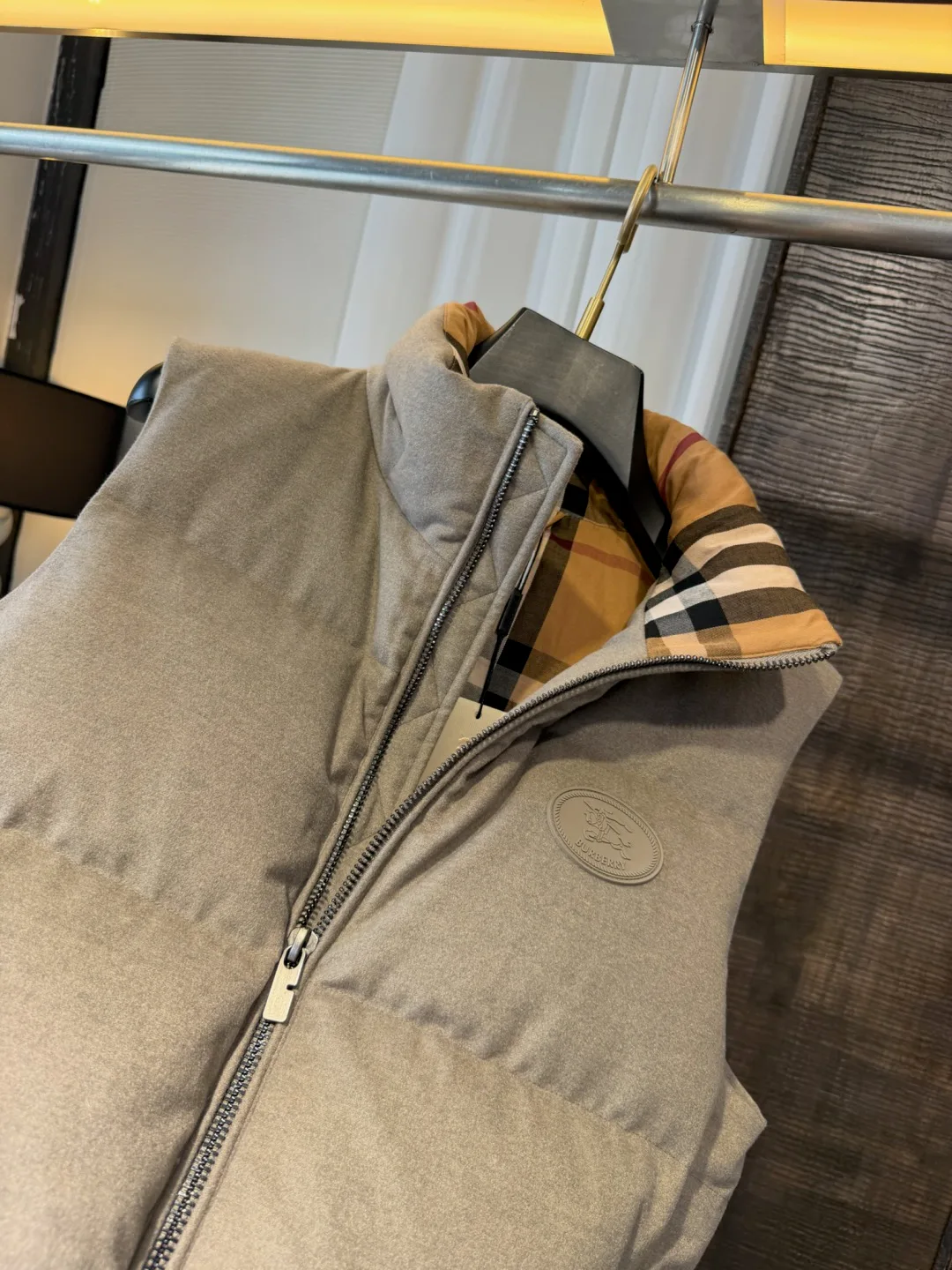 Жилеты Женские Burberry 18370507