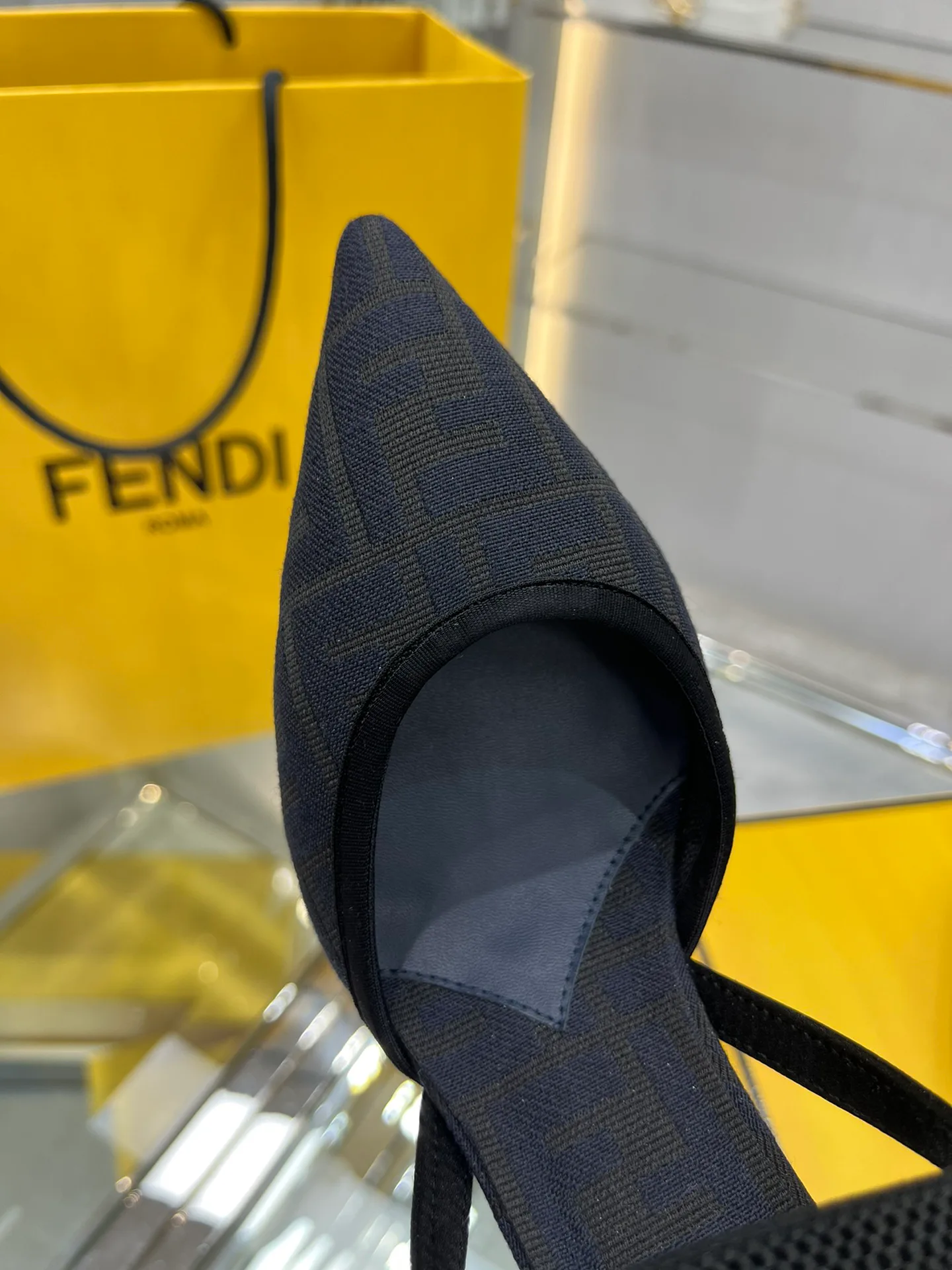 Туфли Женские Fendi 11392