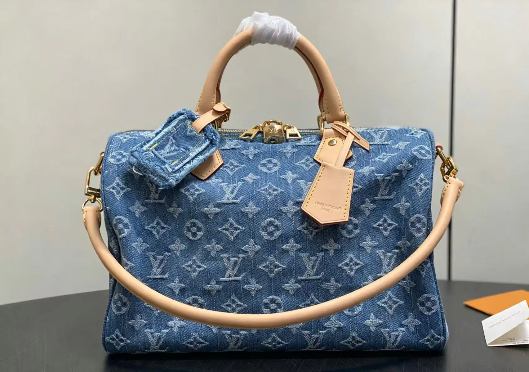 Сумки На Ремне Женские Louis Vuitton 13209853
