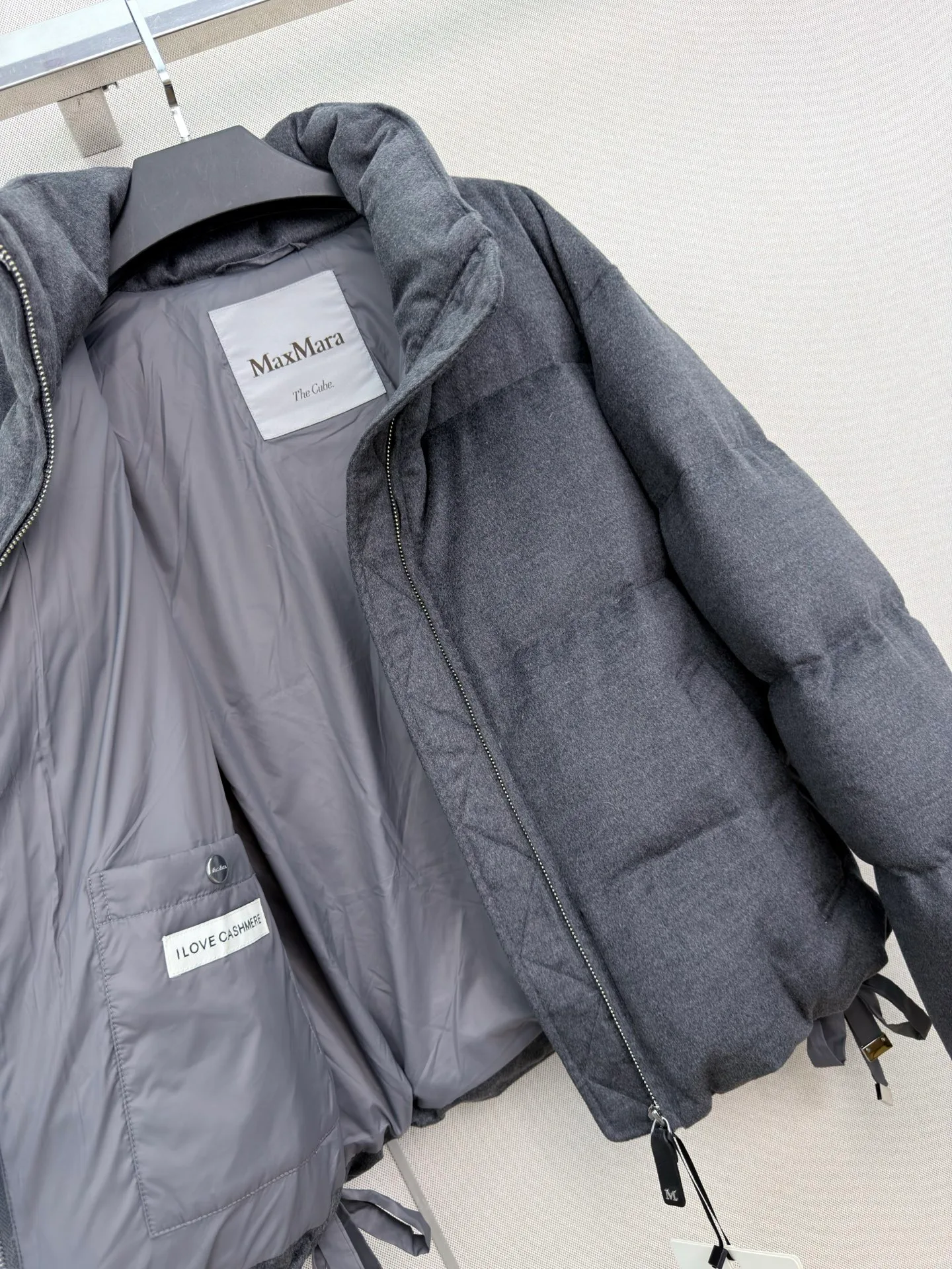Куртки И Пуховики Женские Max Mara 18108371