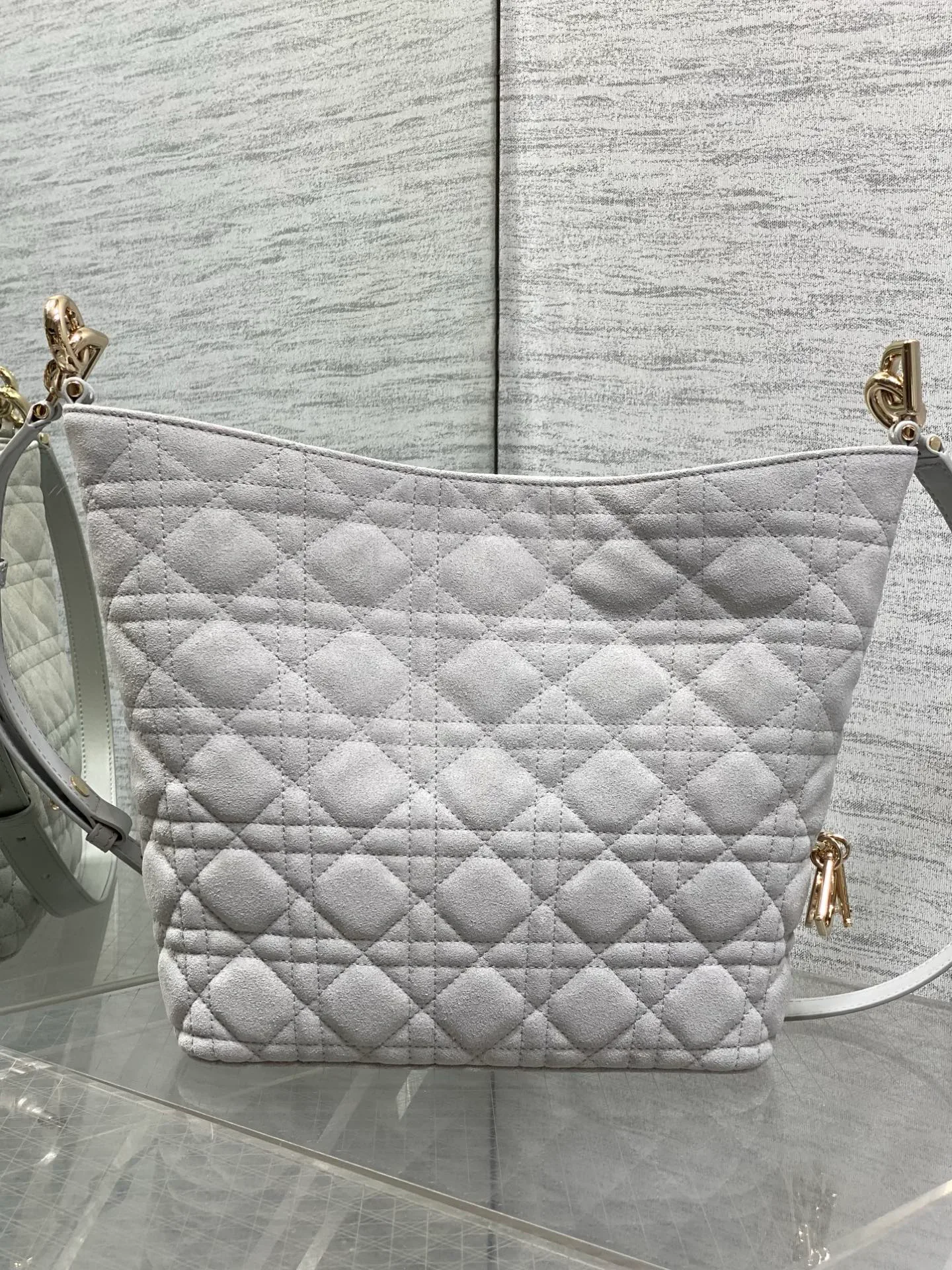 Классические Сумки Женские Christian Dior 18242100