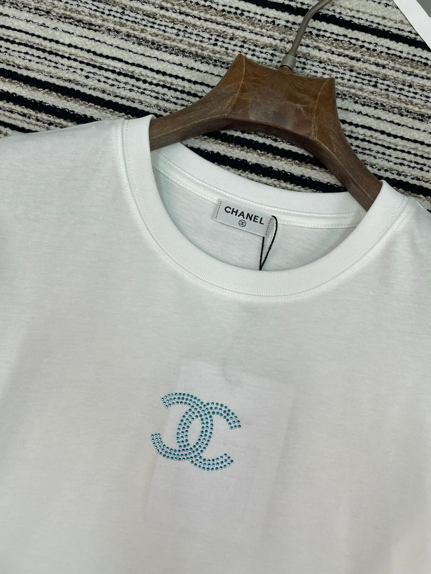 Футболки Женские Chanel 11429373