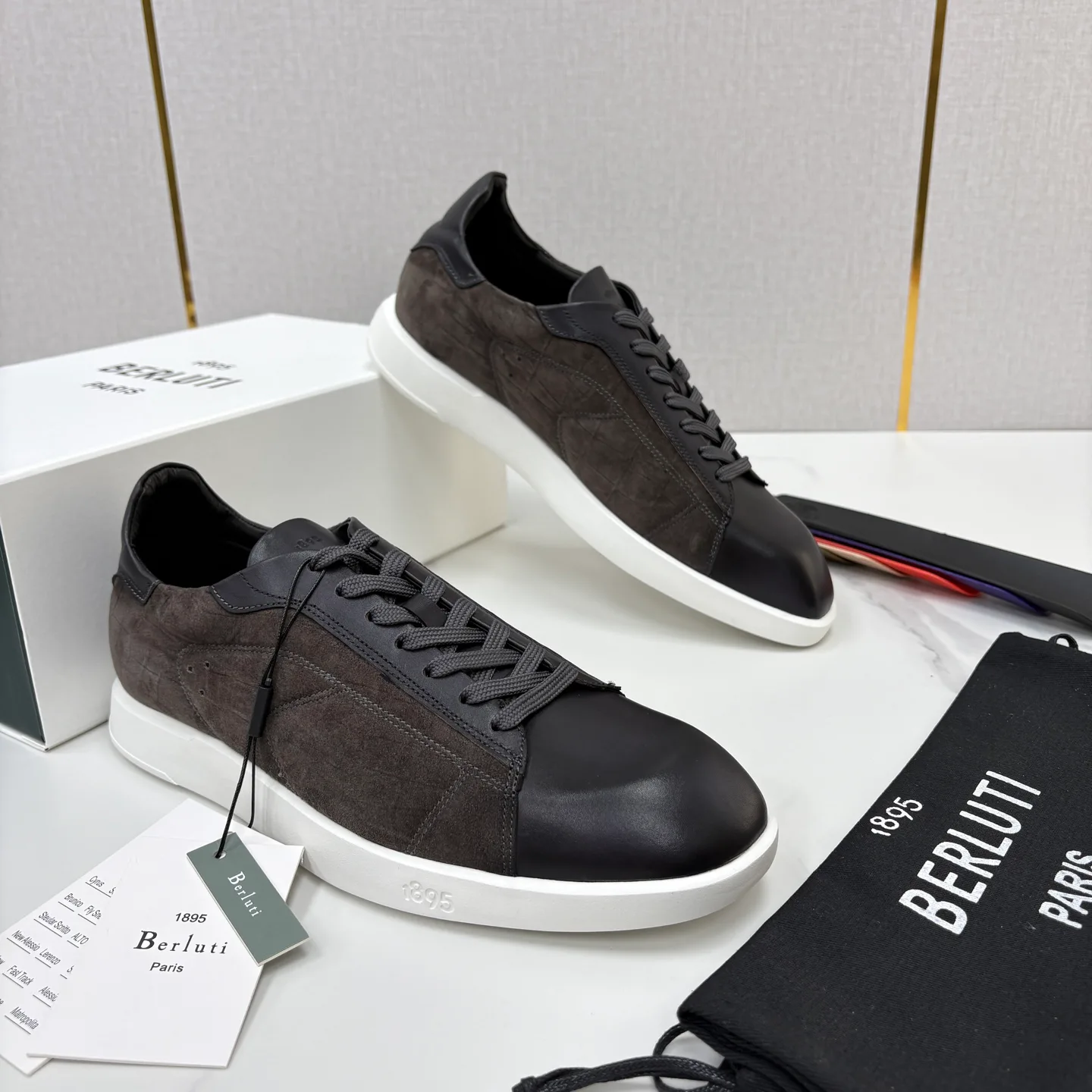 Кроссовки Мужские Berluti 17579131
