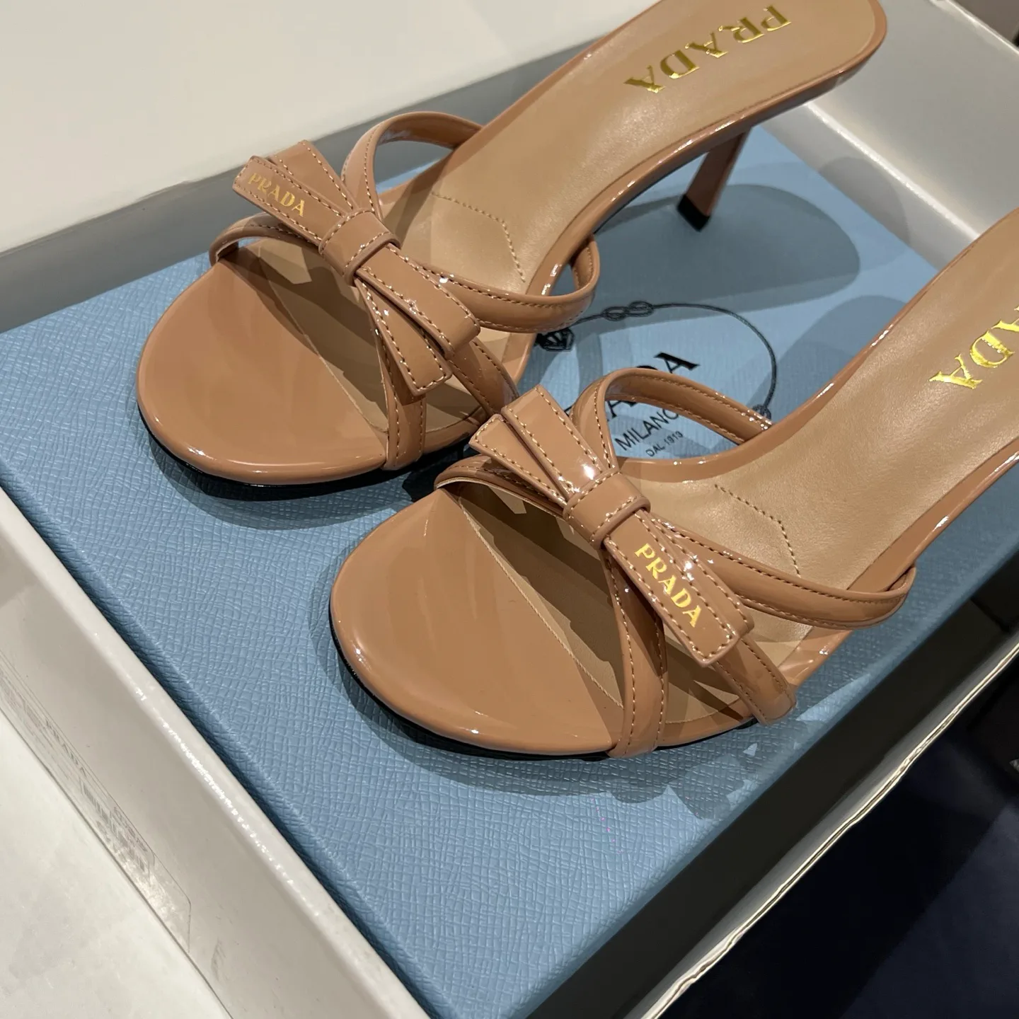 Босоножки Женские Prada 17291909