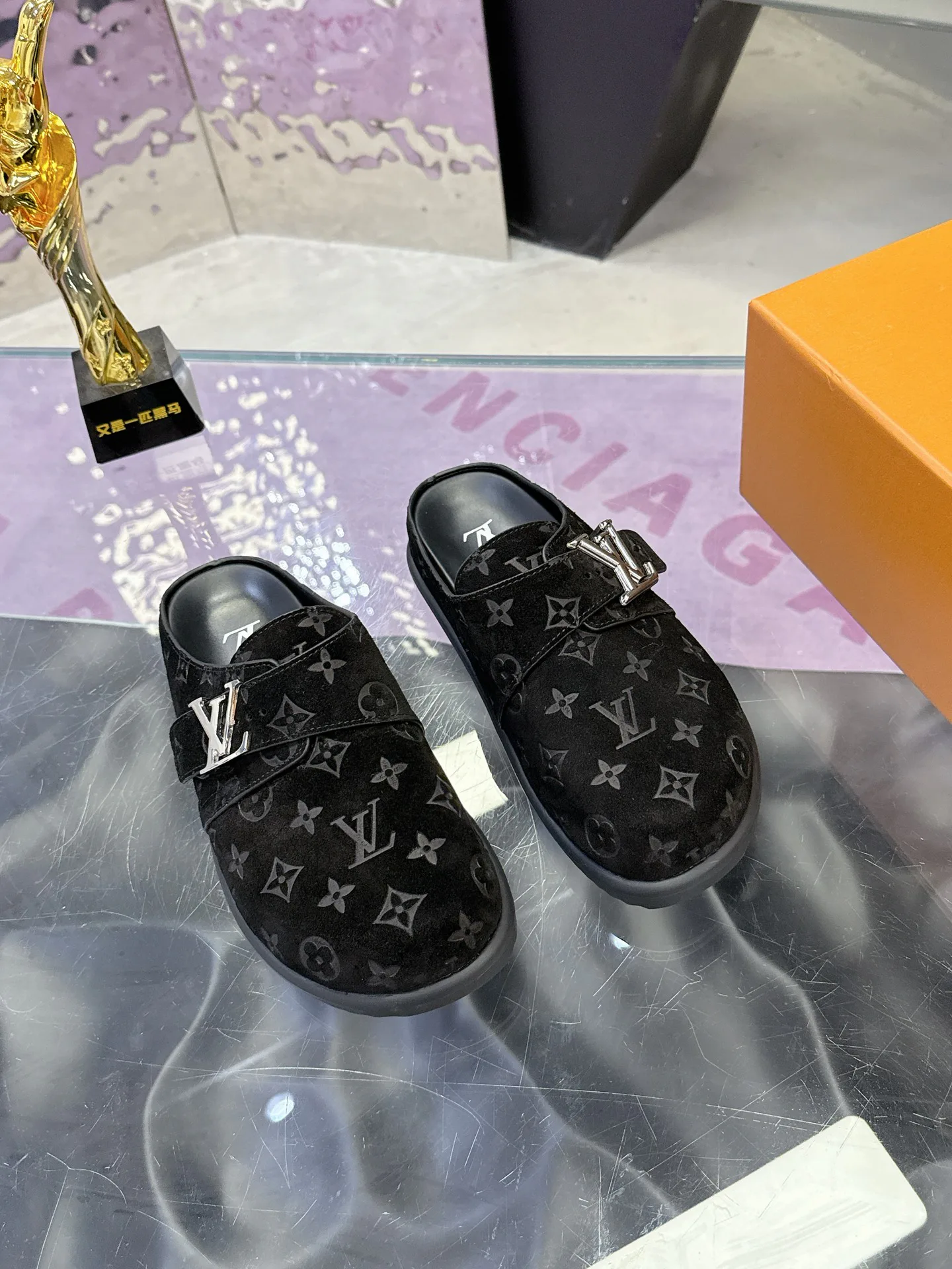 Мюли И Сабо Женские Louis Vuitton 17530436