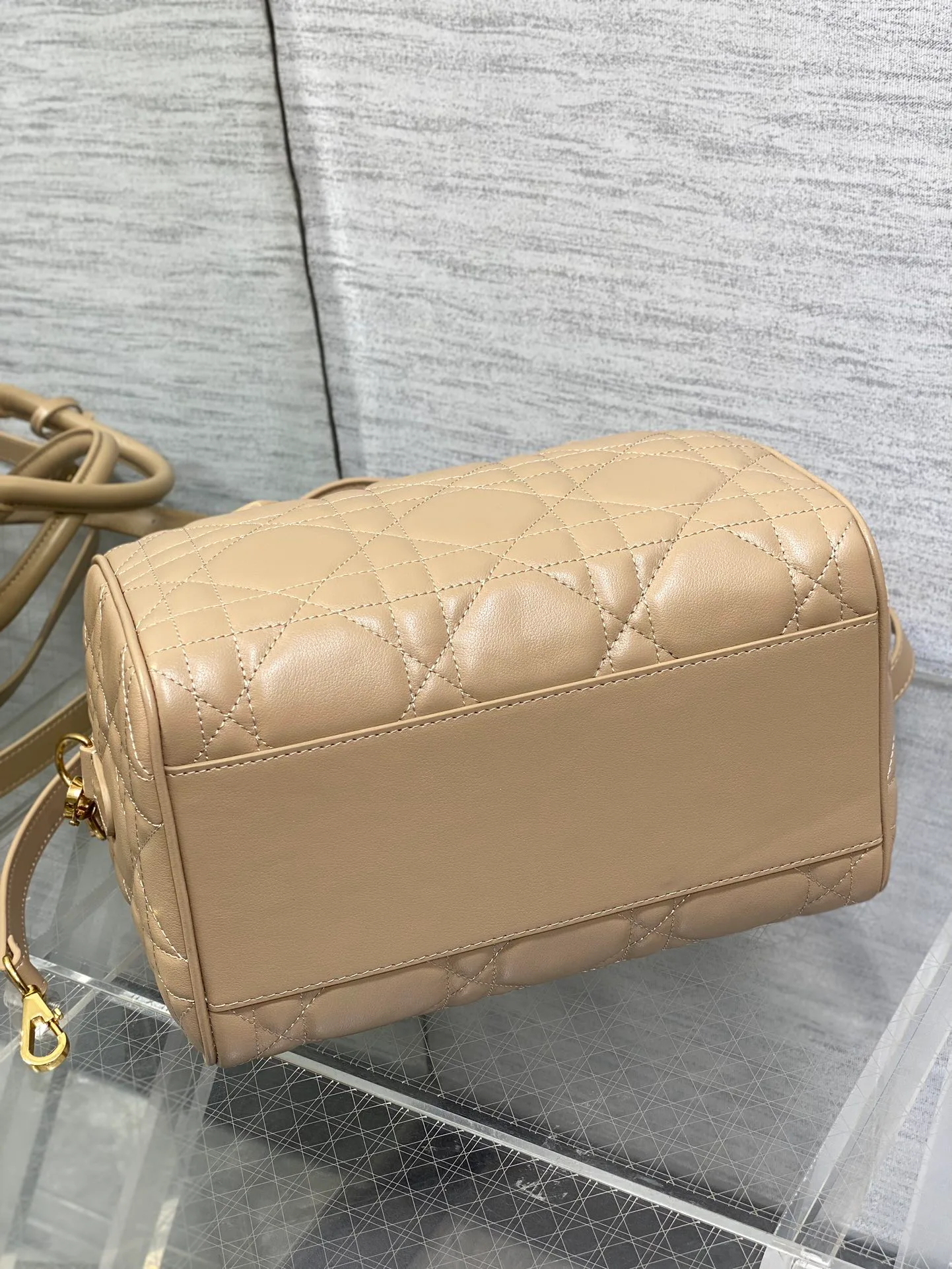 Сумки На Ремне Женские Christian Dior 372747