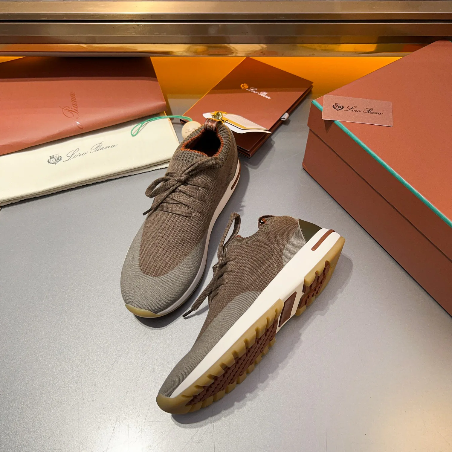 Кроссовки Мужские Loro Piana 18250763