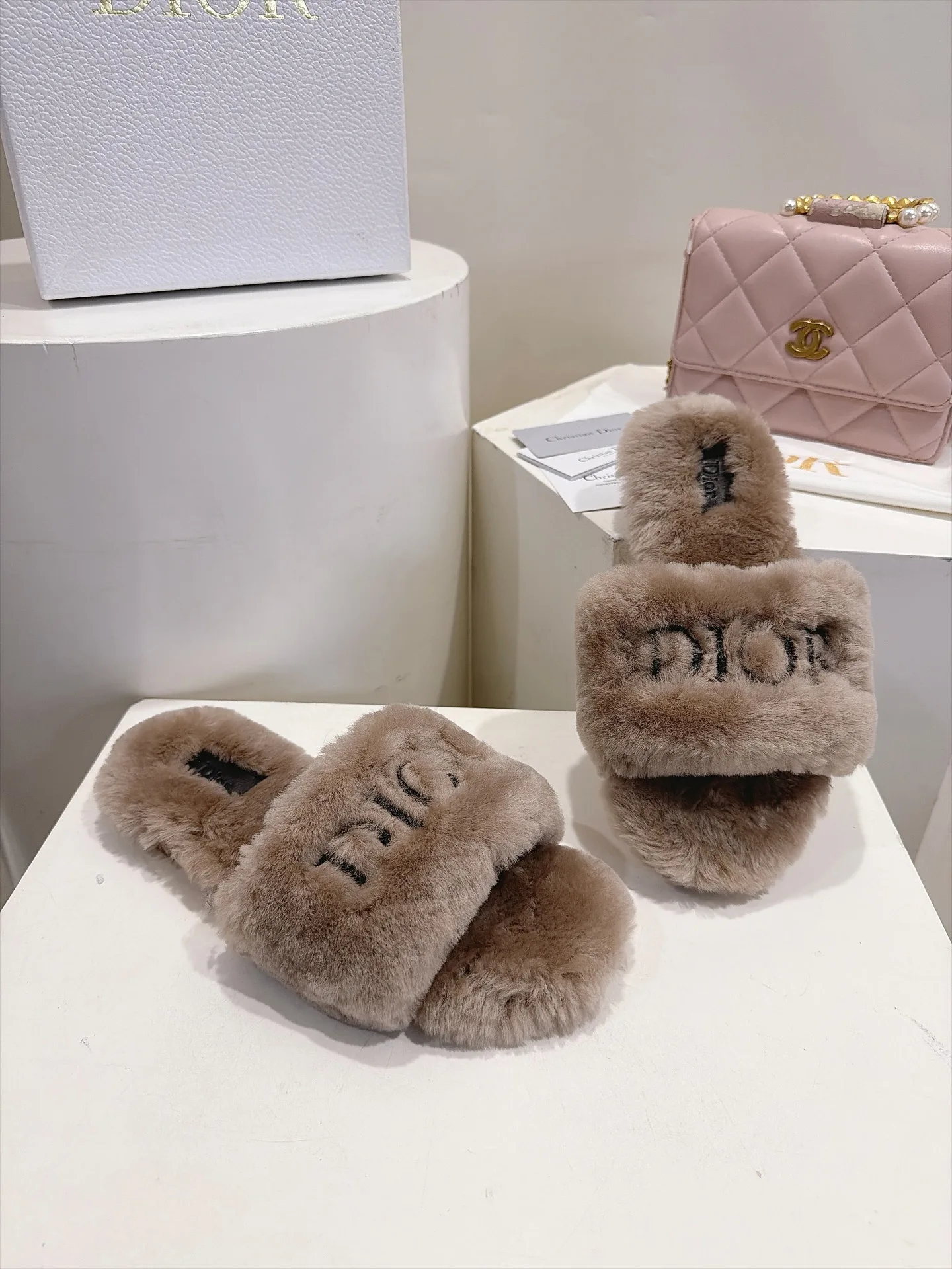 Тапочки Женские Christian Dior 18419400