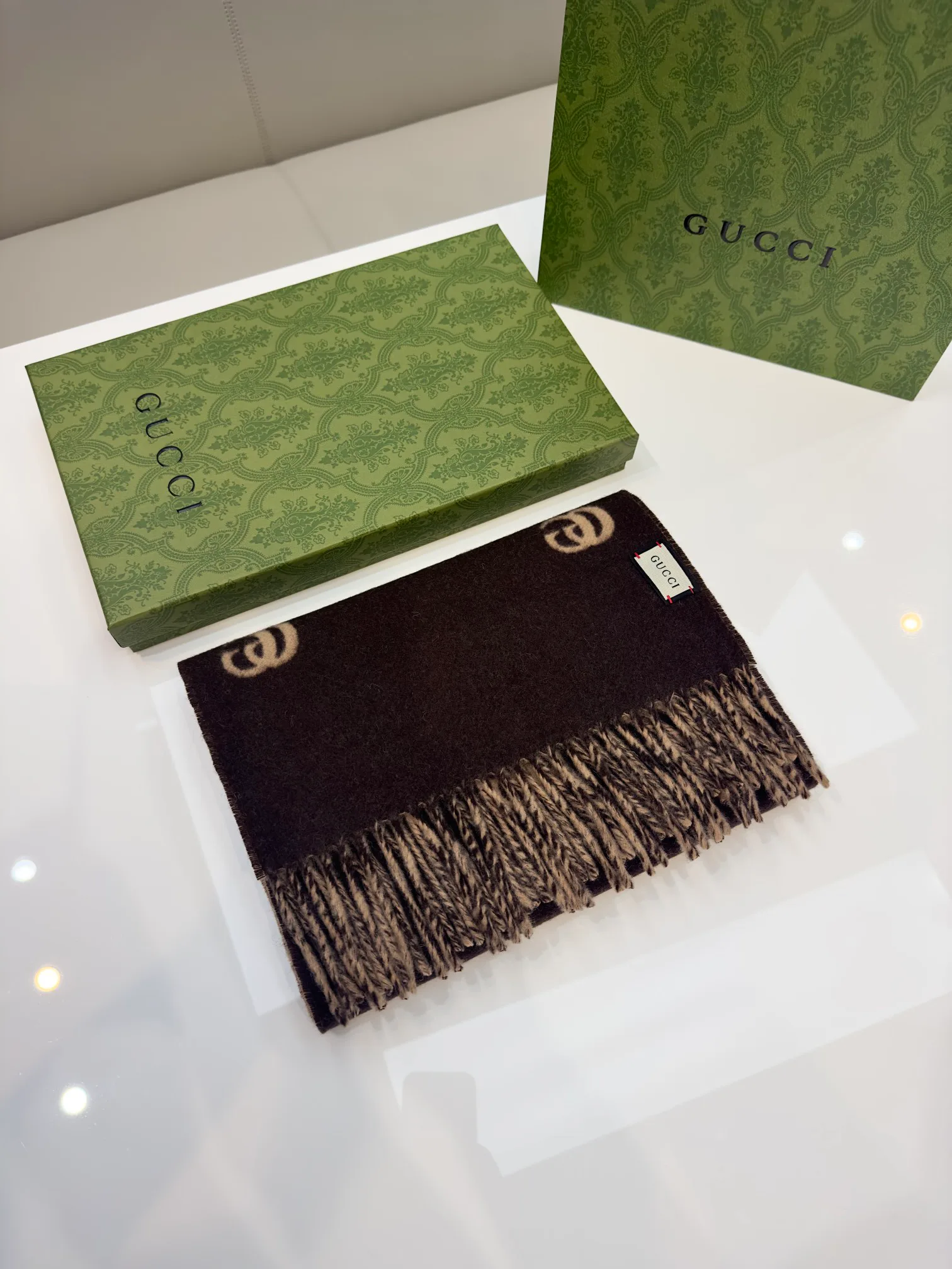 Шарфы Gucci 2251