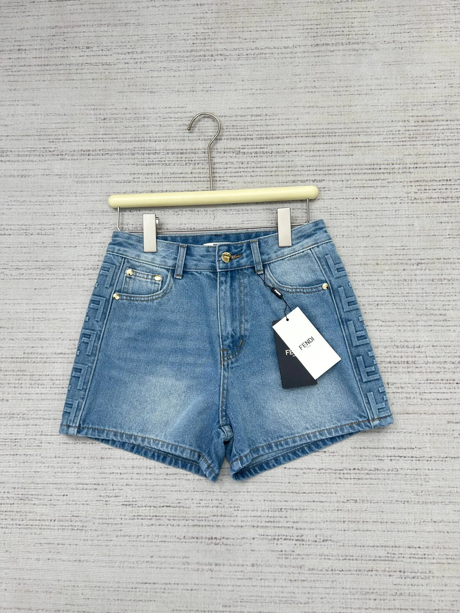 Шорты Женские Fendi 12859