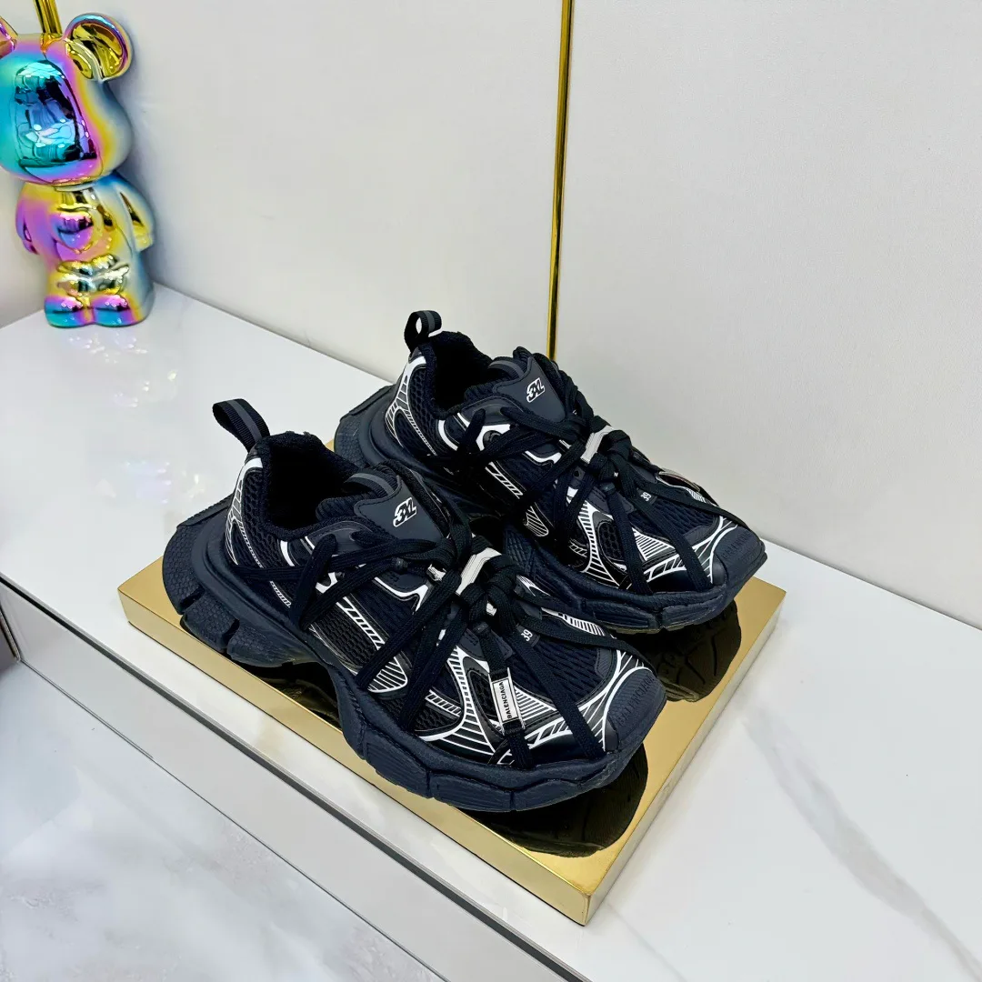 Кроссовки Женские Balenciaga 11165628