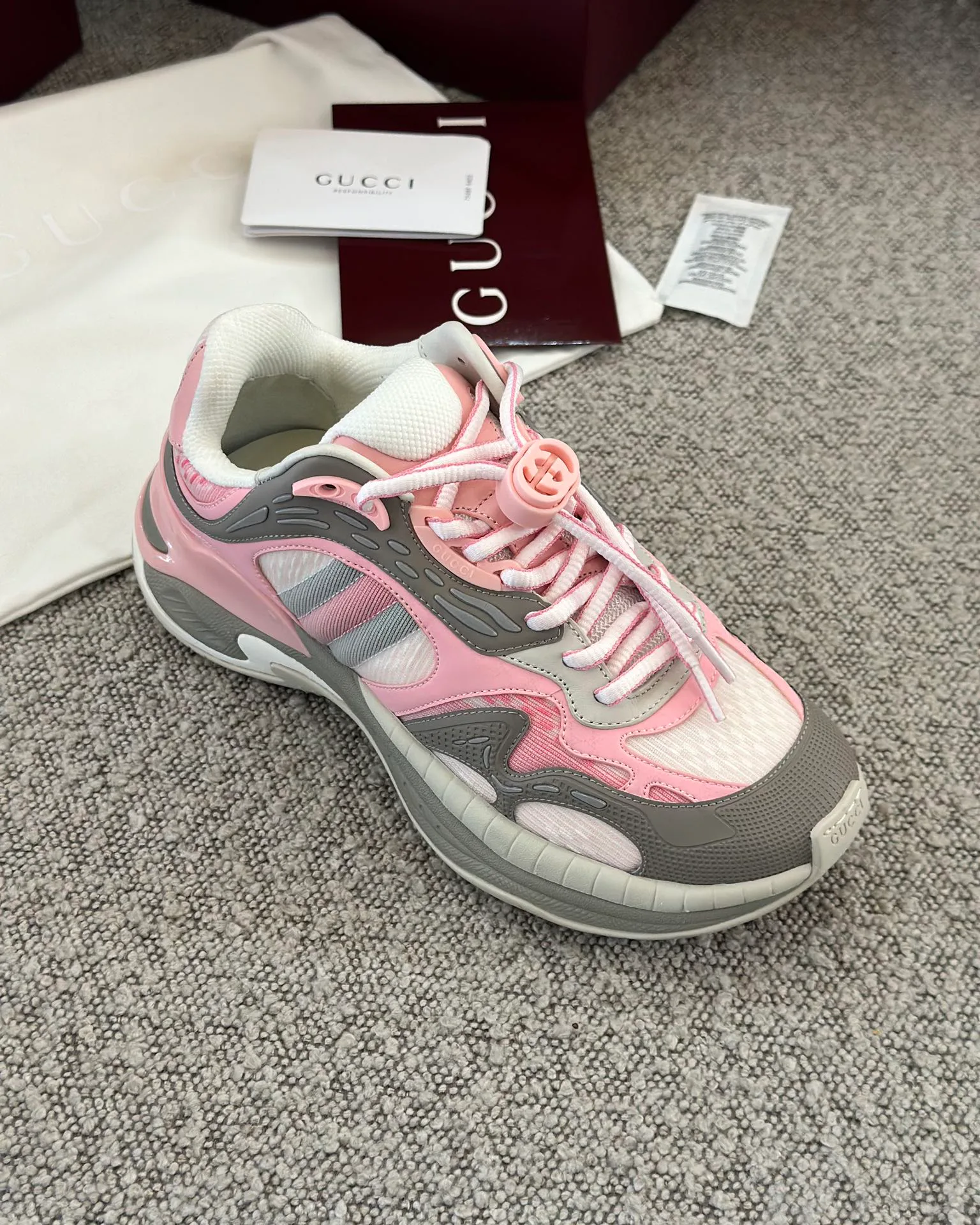 Кроссовки Женские Gucci 4321365