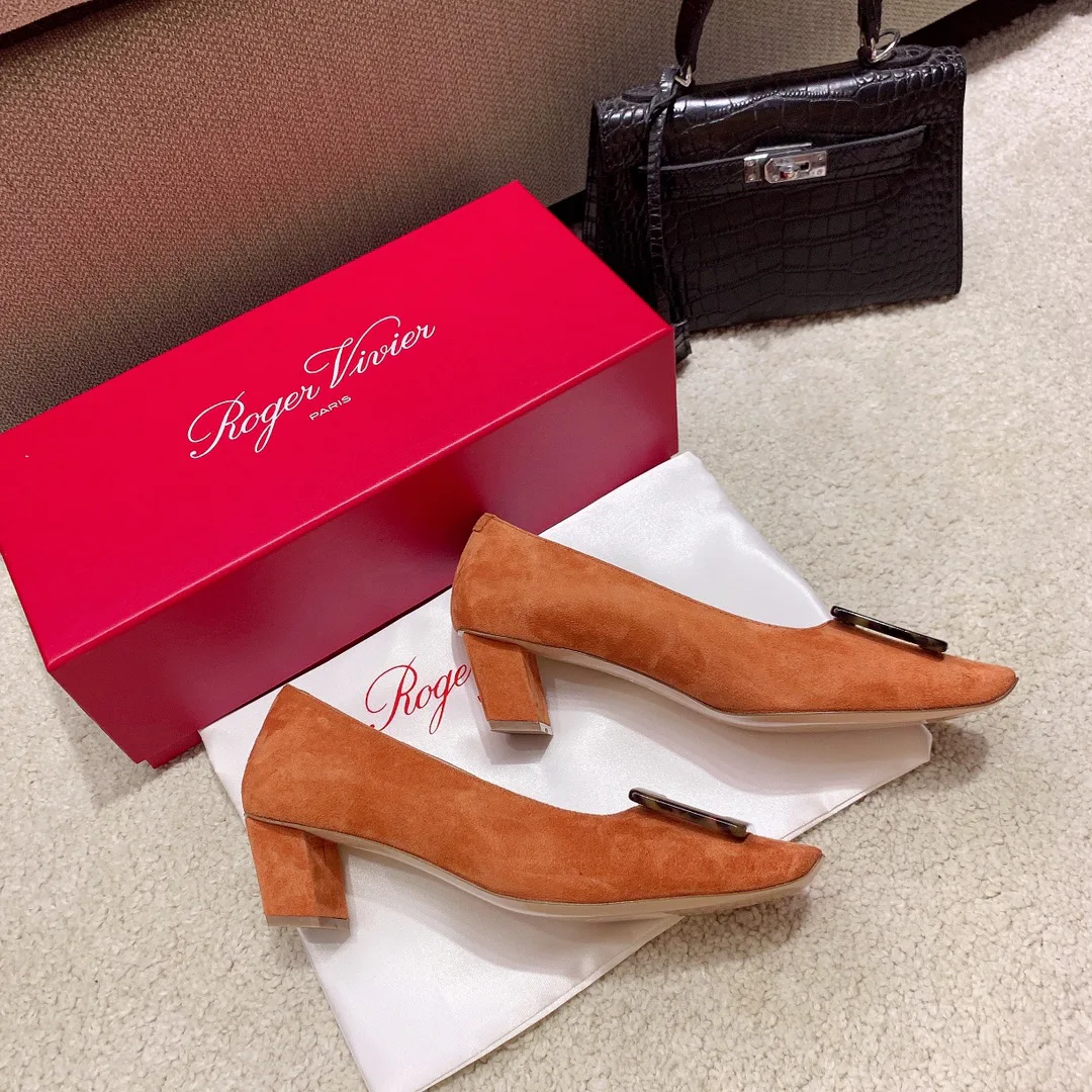 Туфли Женские Roger Vivier 17550730
