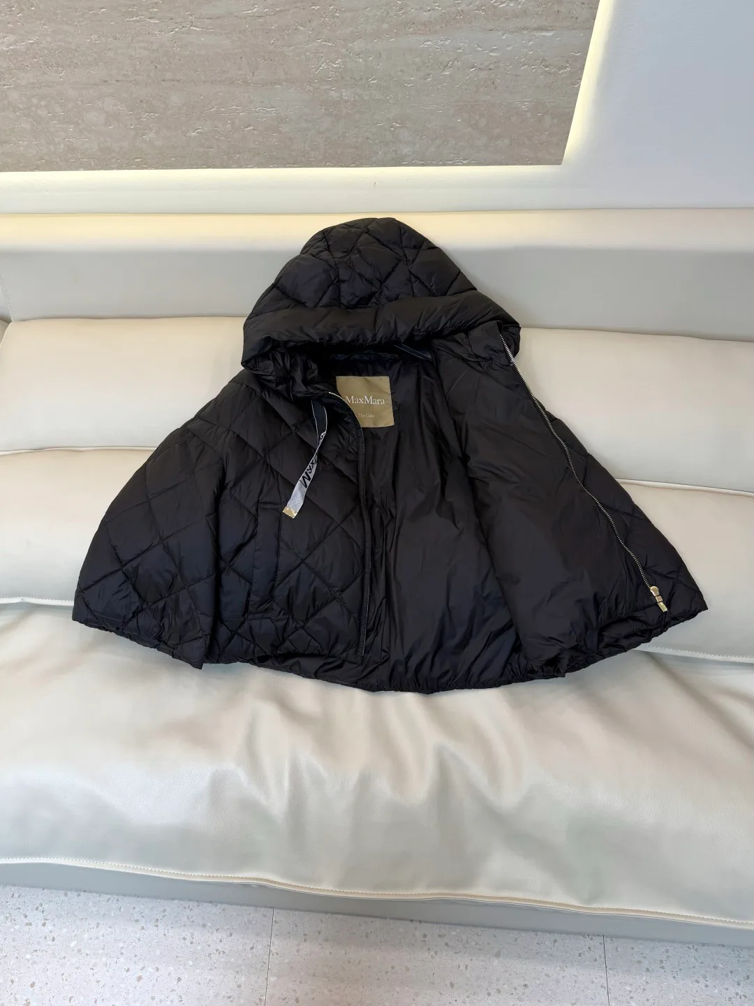 Куртки И Пуховики Женские Max Mara 18639866