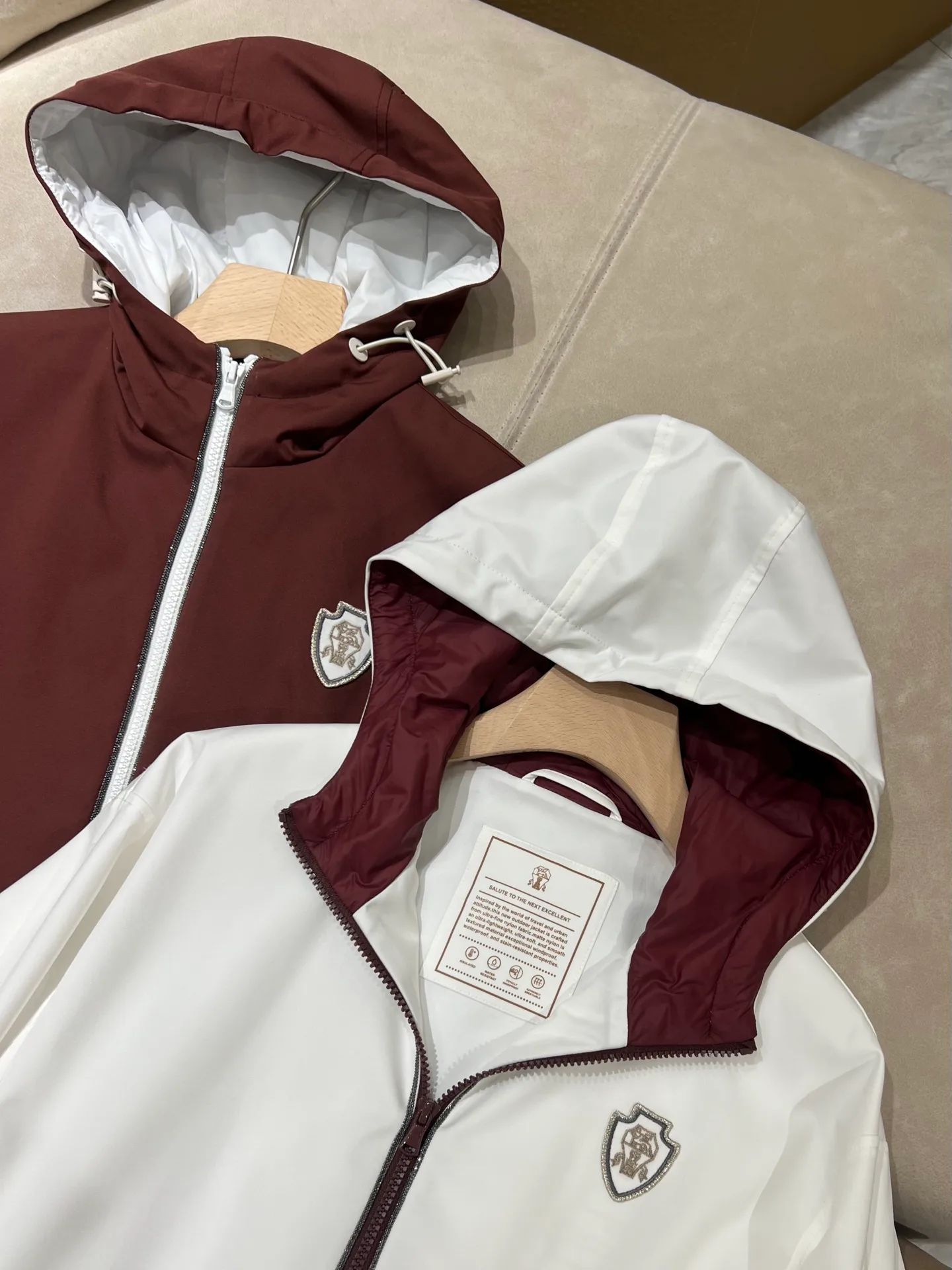 Куртки И Пуховики Женские Brunello Cucinelli 10981617