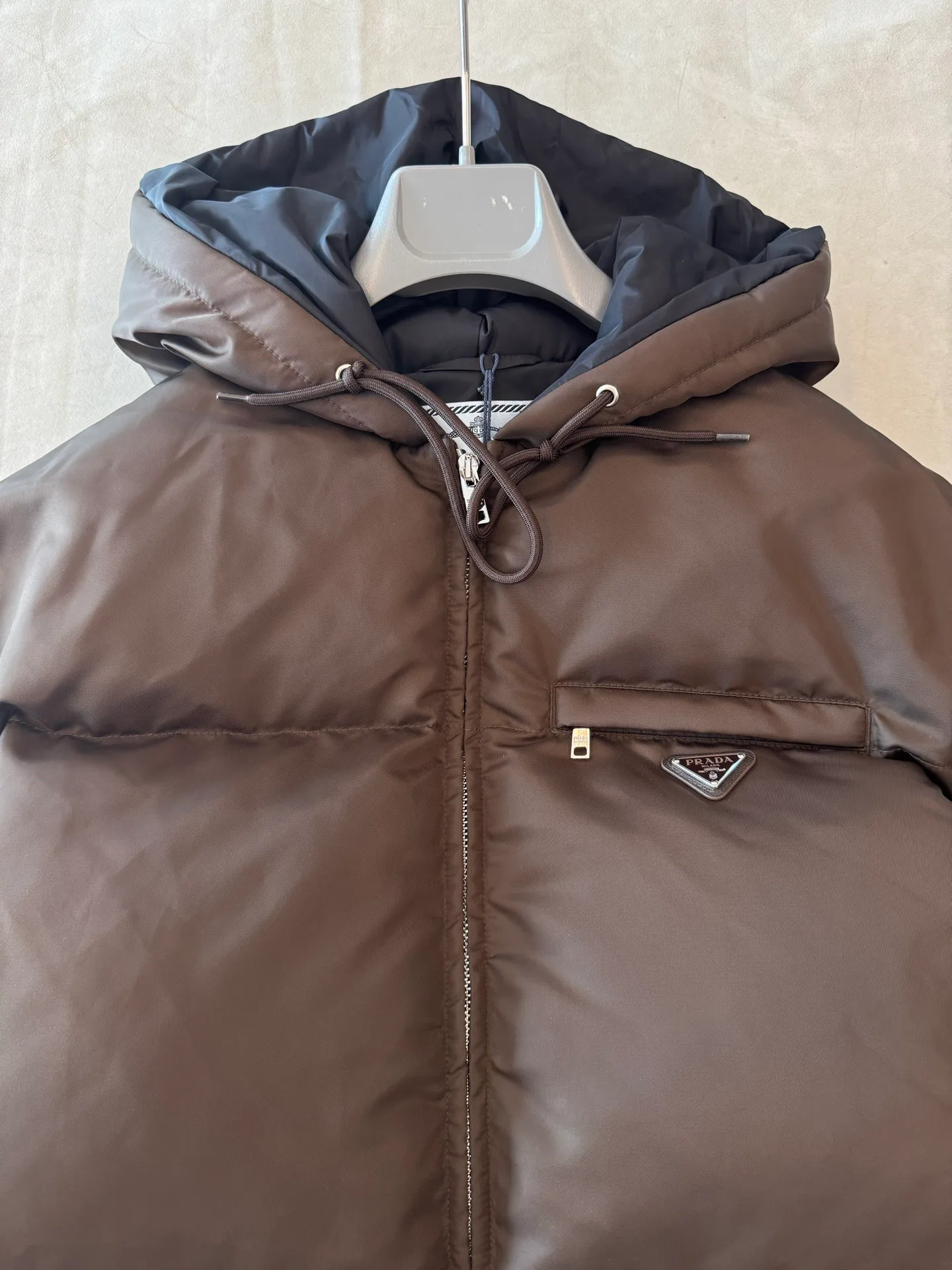 Куртки И Пуховики Женские Prada 19729083