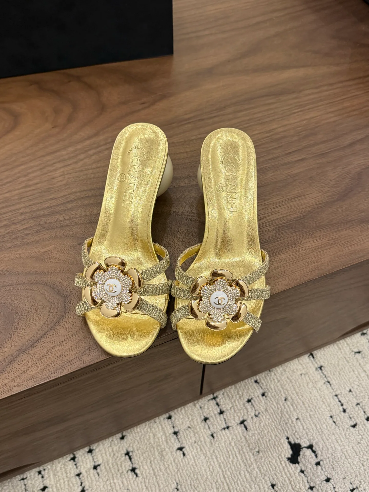 Босоножки Женские Chanel 13444924