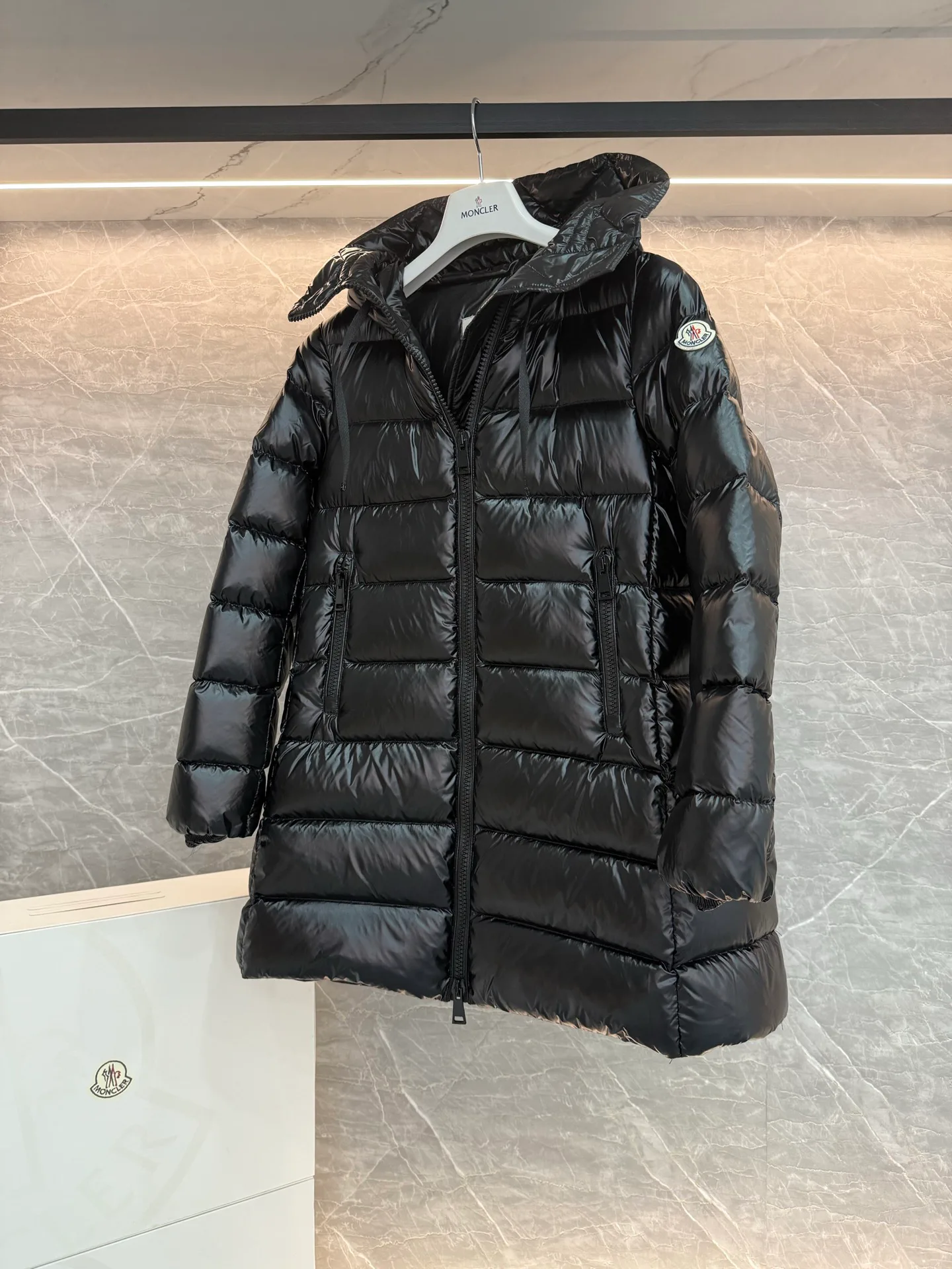 Куртки И Пуховики Женские Moncler 18794533