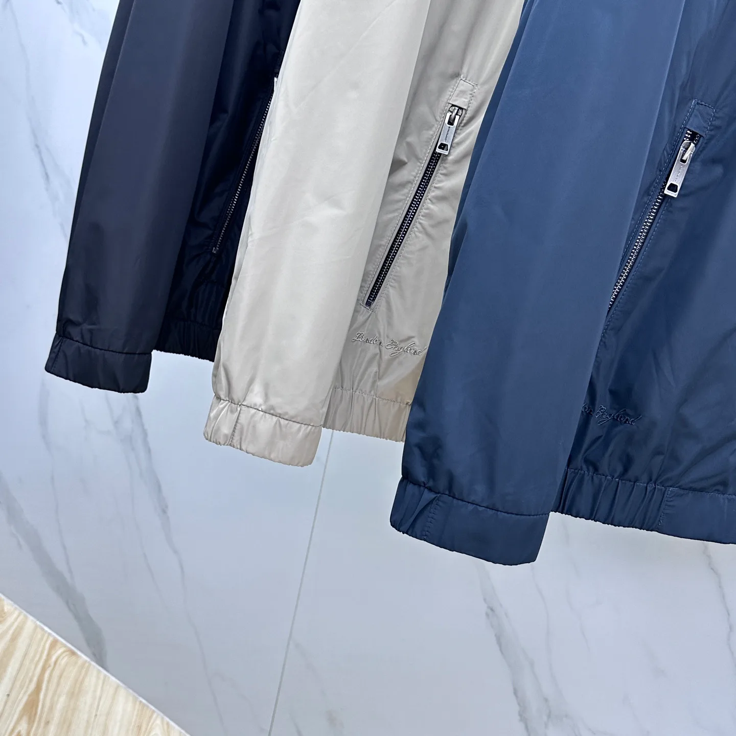Куртки И Пуховики Мужские Burberry 18246778