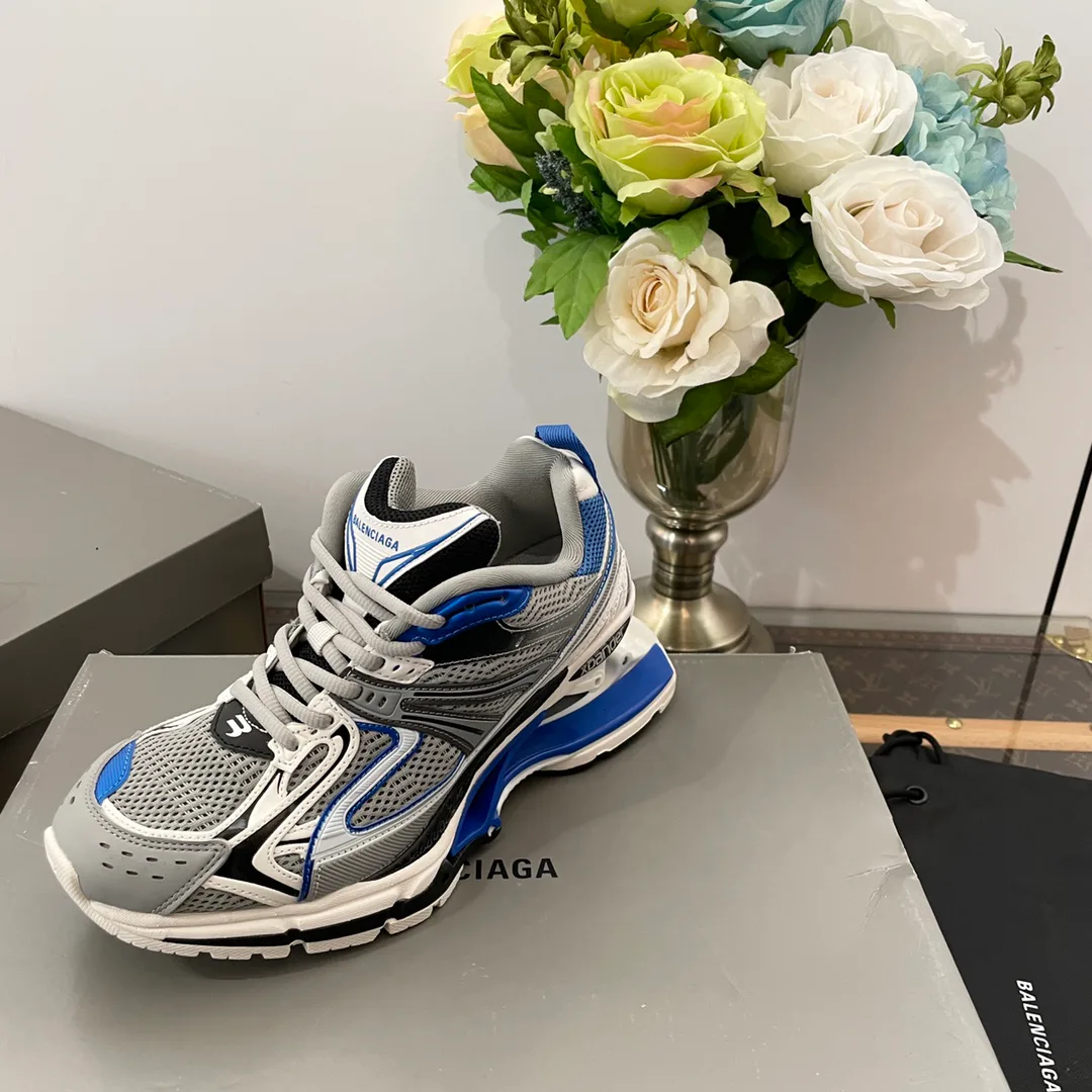 Кроссовки Женские Balenciaga 12656242