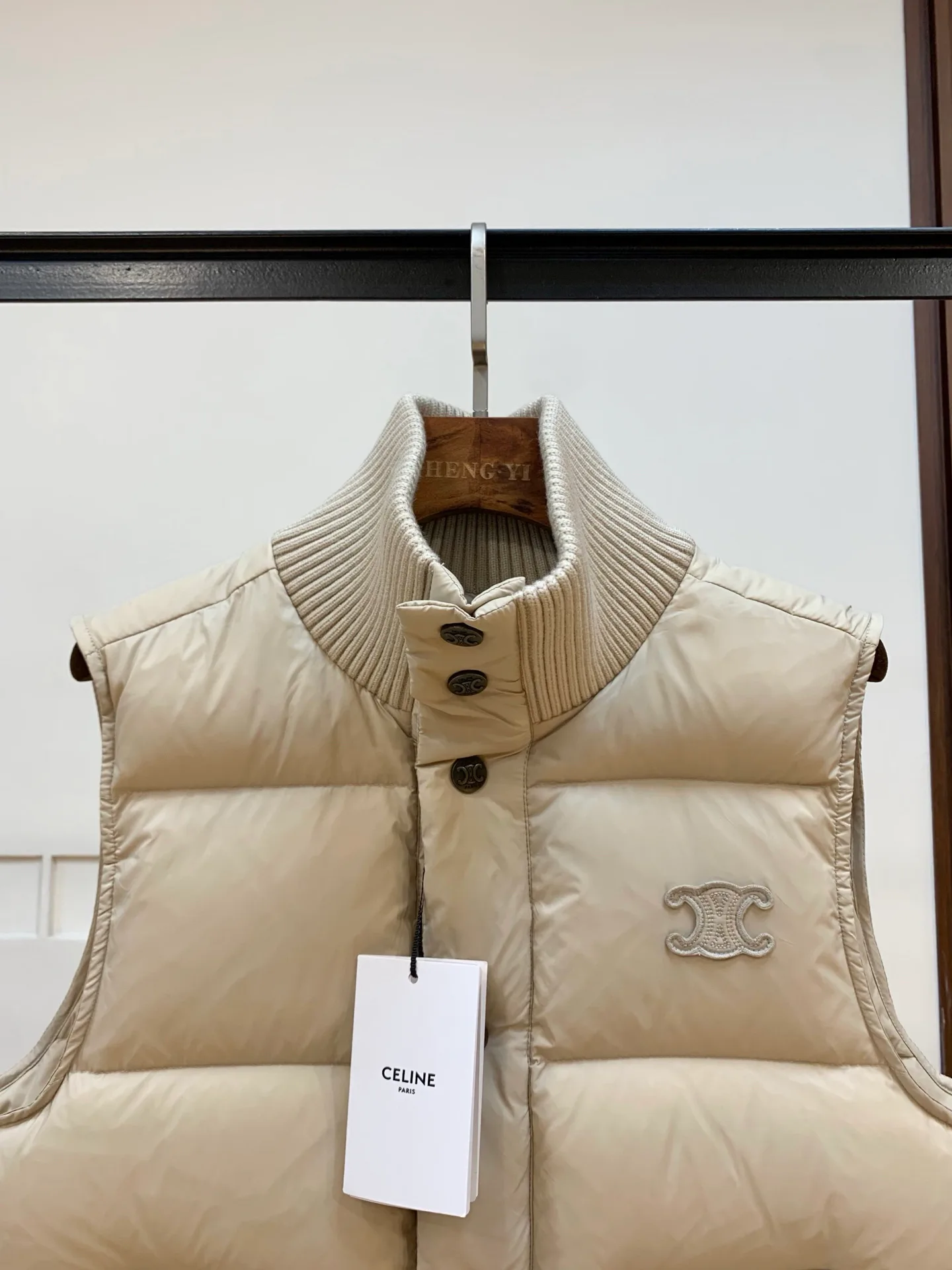 Жилеты Женские Celine 18820527