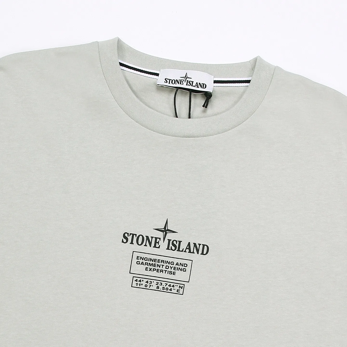 Футболки Женские Stone Island 13373733