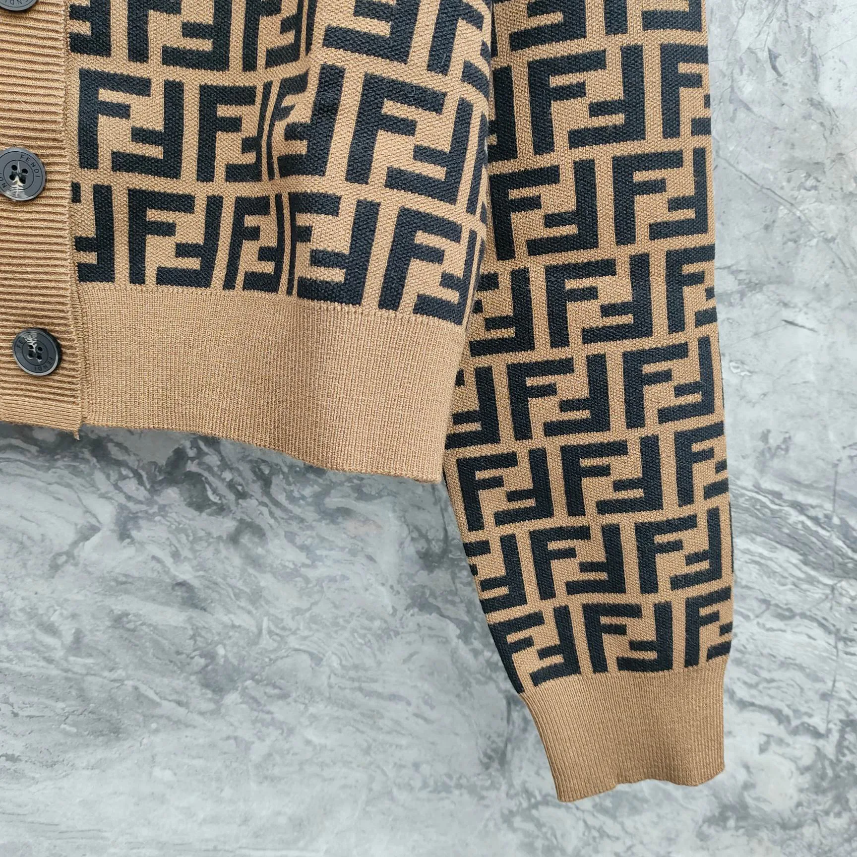 Джемперы И Свитеры Женские Fendi 12962065