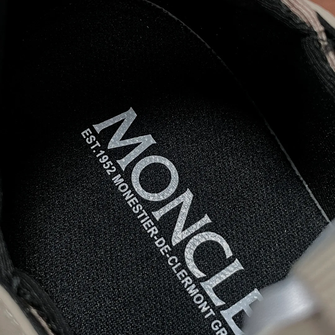 Кроссовки Женские Moncler 17934659