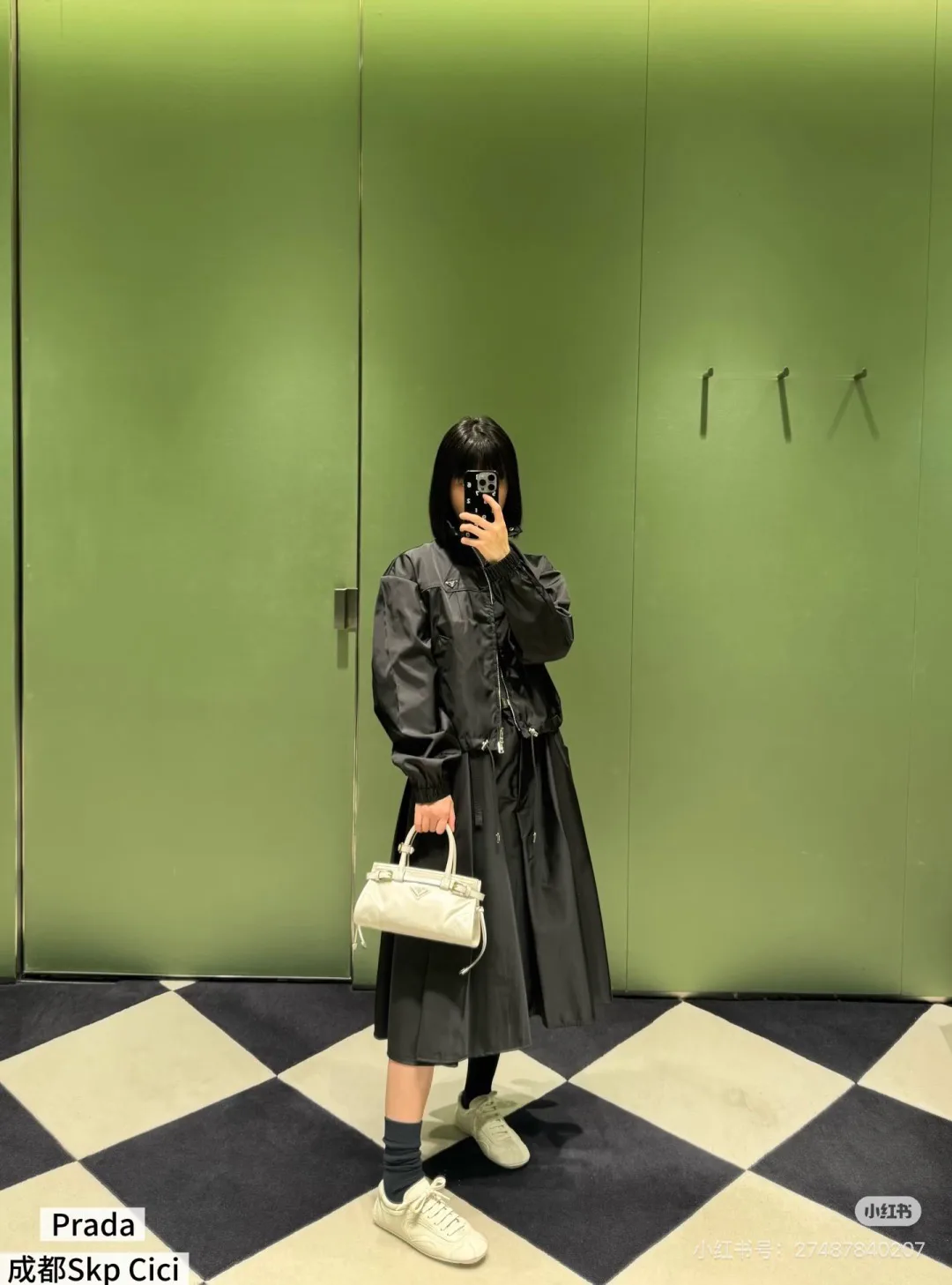 Куртки И Пуховики Женские Prada 1352502