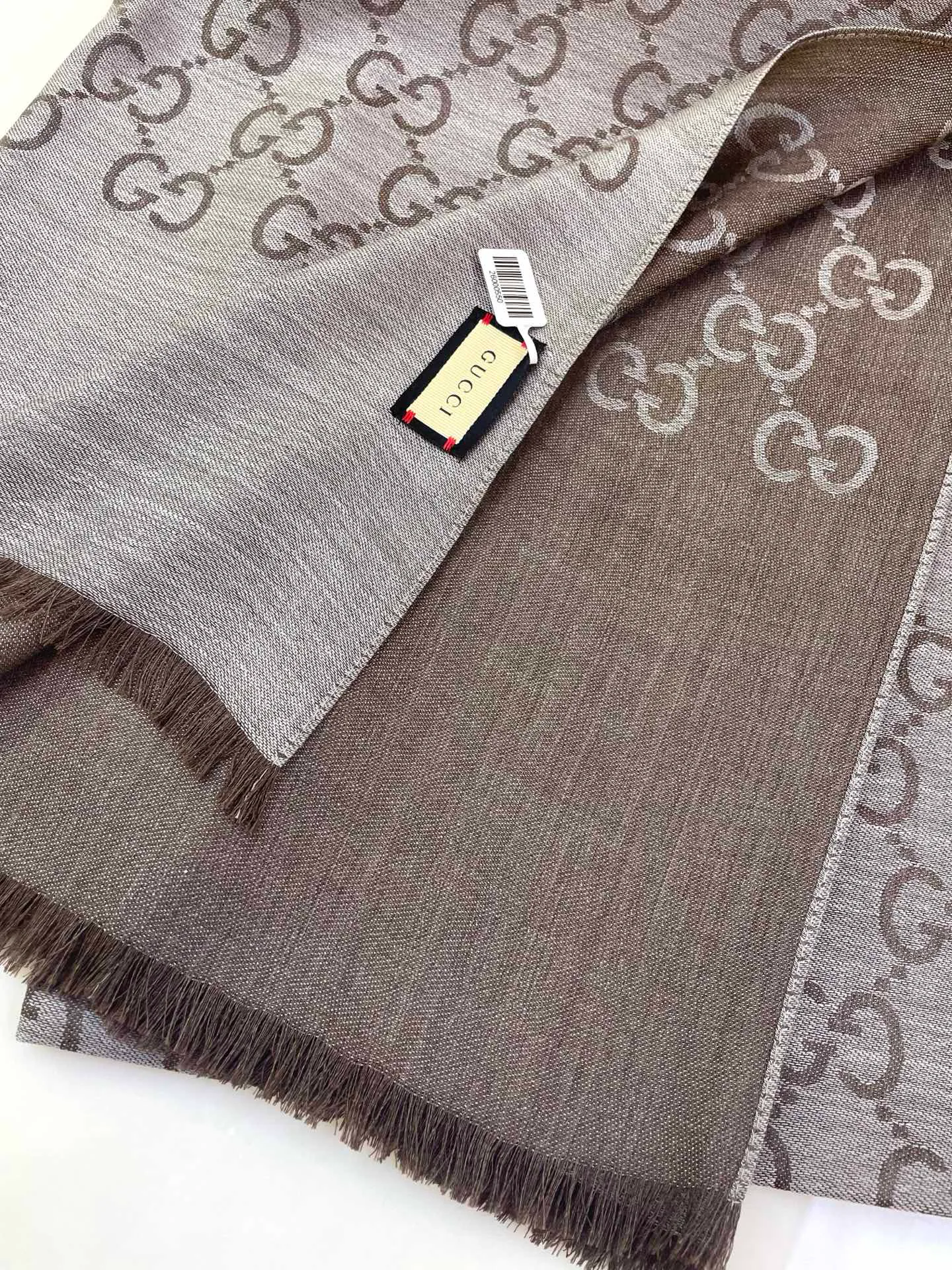 Шарфы Gucci 416812