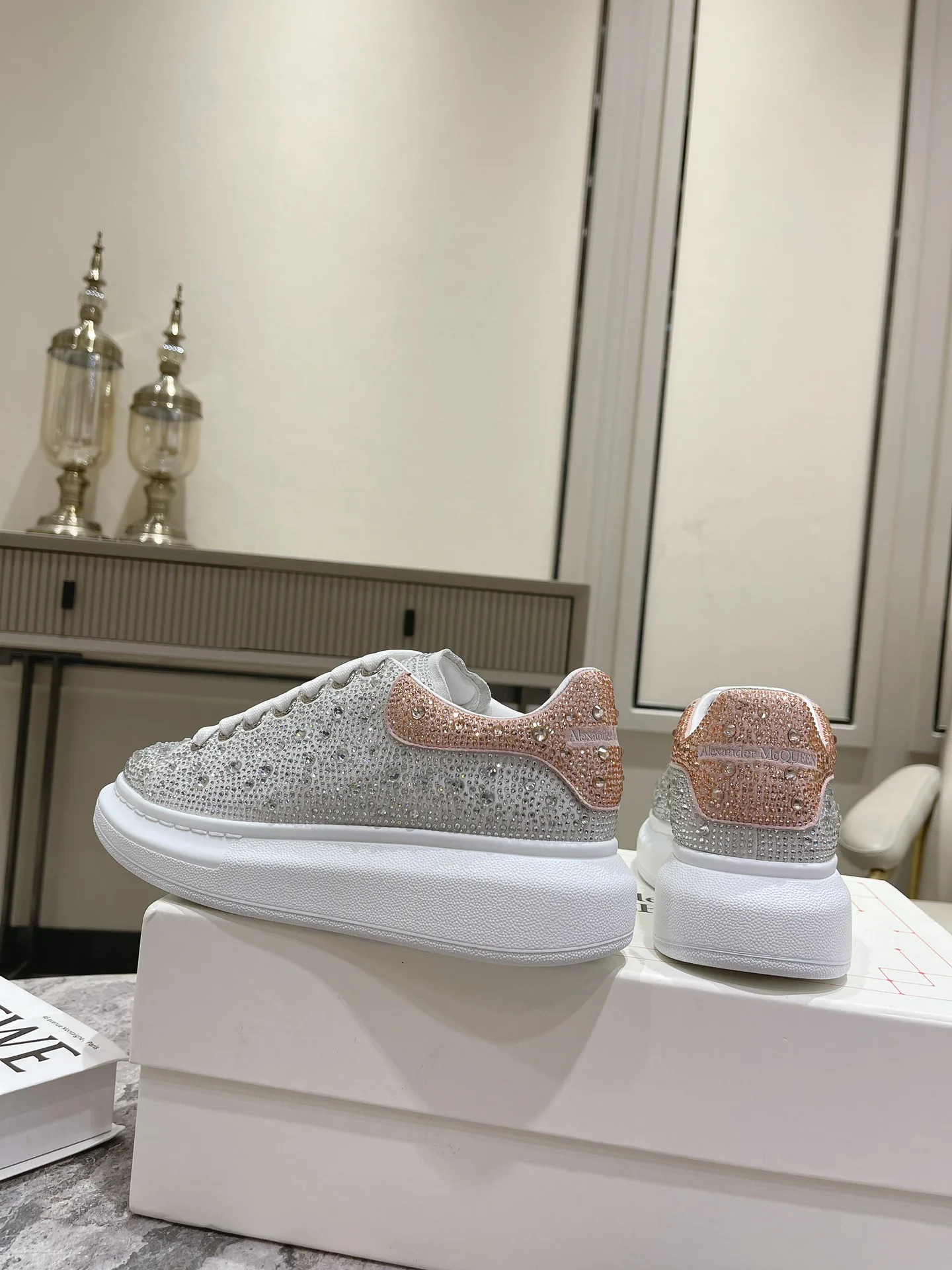 Кроссовки Женские Alexander Mcqueen 3446190