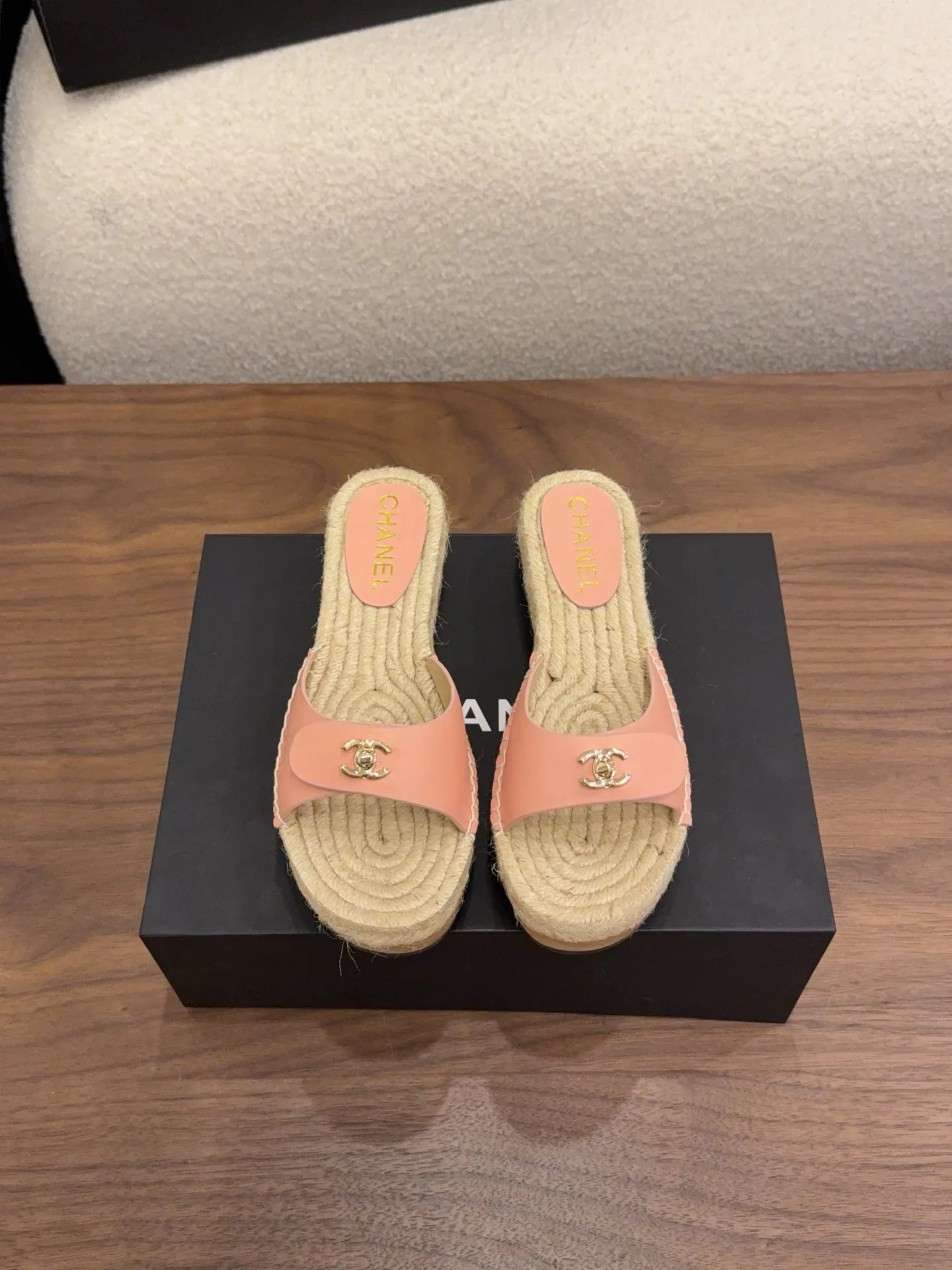 Сандалии Женские Chanel 11559264