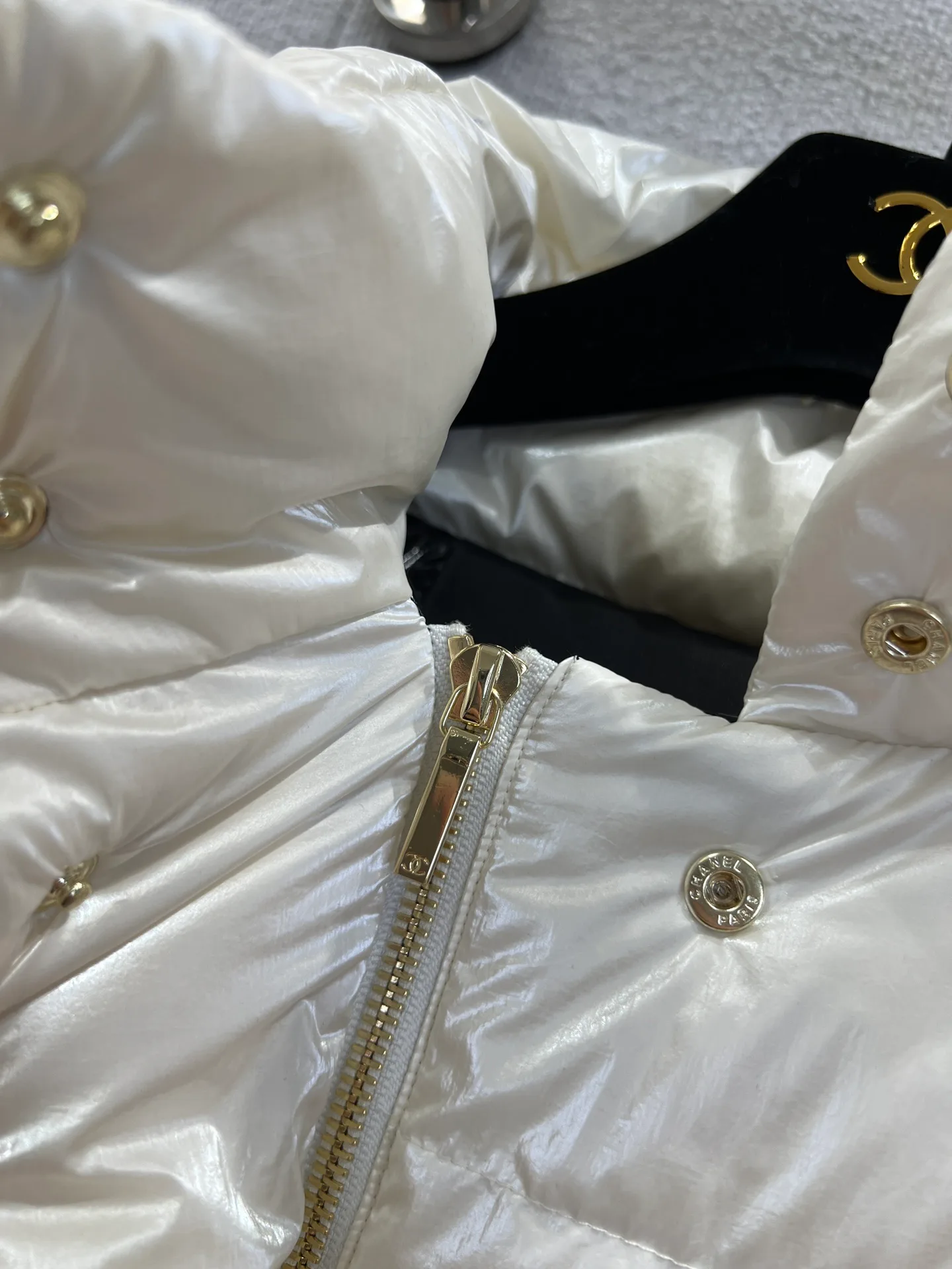 Куртки И Пуховики Женские Chanel 442334