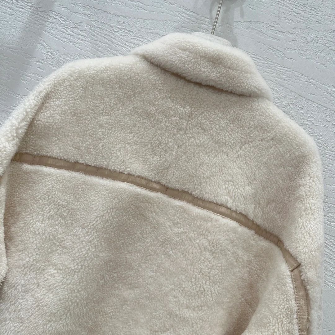 Куртки И Пуховики Женские Miu Miu 409152