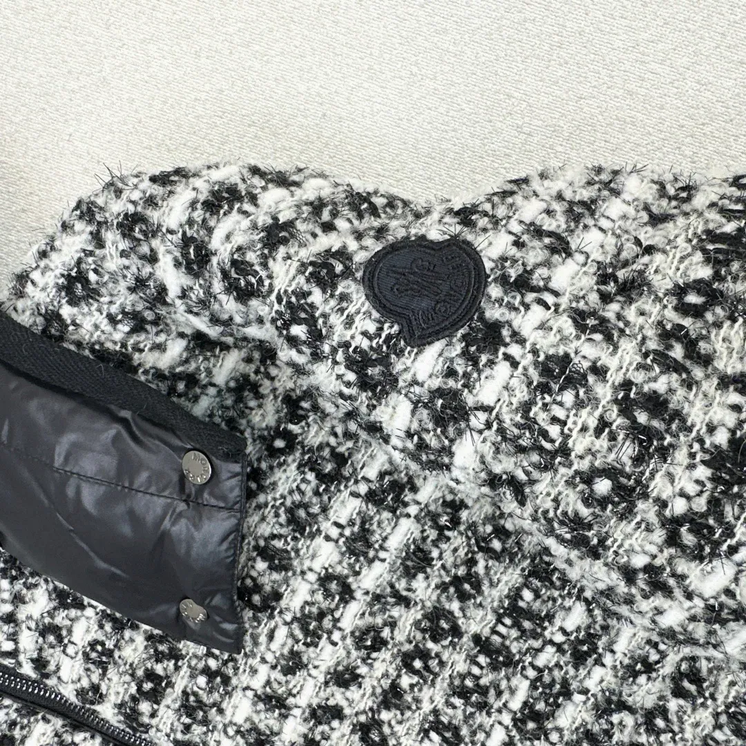 Куртки И Пуховики Женские Moncler 818877