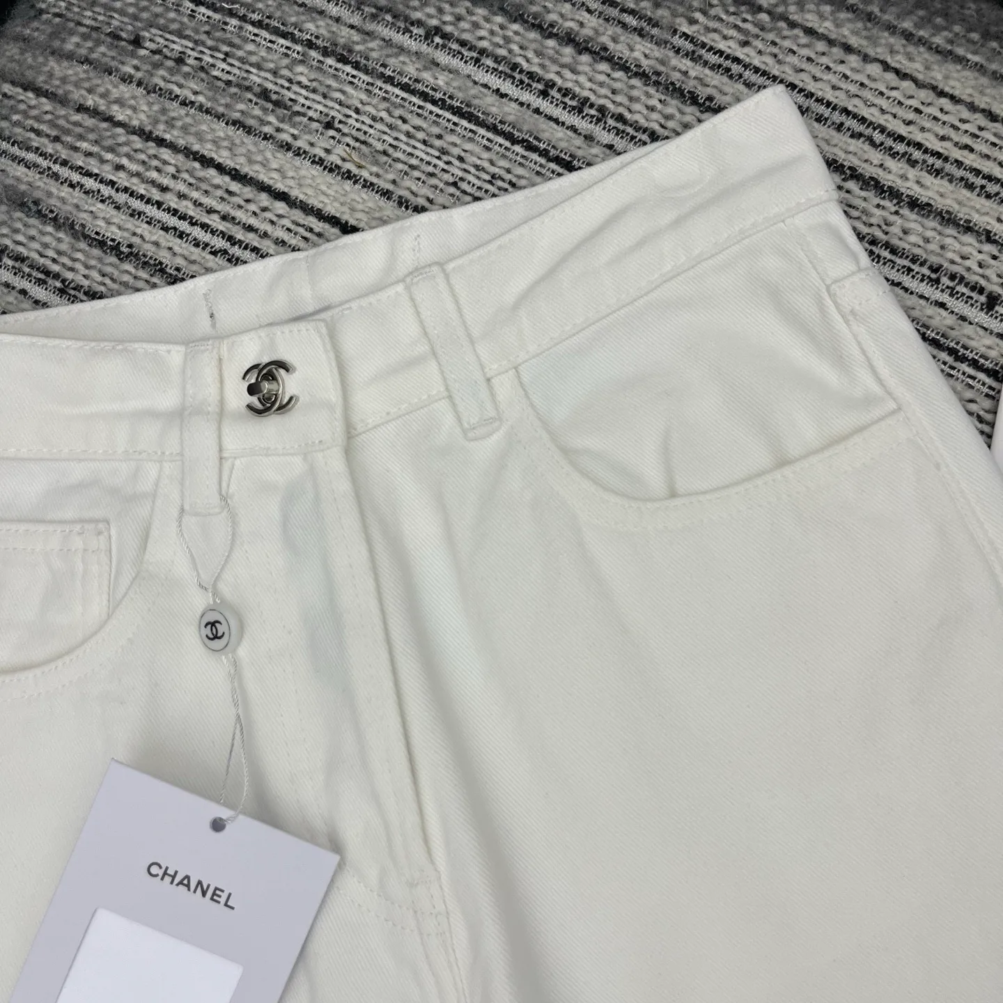 Джинсы Женские Chanel 11947484